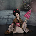 Load image into Gallery viewer, Tish Tierney IGMA OOAK Japanese Madori Seated Geisha Dollhouse Doll Signed