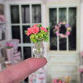 Load image into Gallery viewer, Miniature Dollhouse Pink Rose Bouquet In Glass Vase