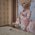 Load image into Gallery viewer, Sun Lemmens Wearable Classic Rhinestone Parure Set with Tiara, Necklace & Earrings