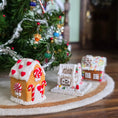 Load image into Gallery viewer, miniature gingerbread houses