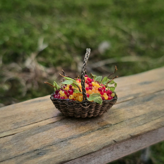 Gosia Suchodolska IGMA Artisan Miniature Red & Golden Wild Berry Basket Exclusive