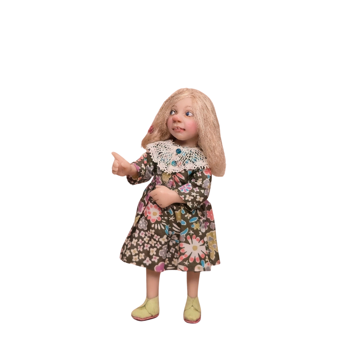 Catherine Muniere Blonde Little Girl Pointing Finger in Floral Dress 1:12 IGMA Fellow