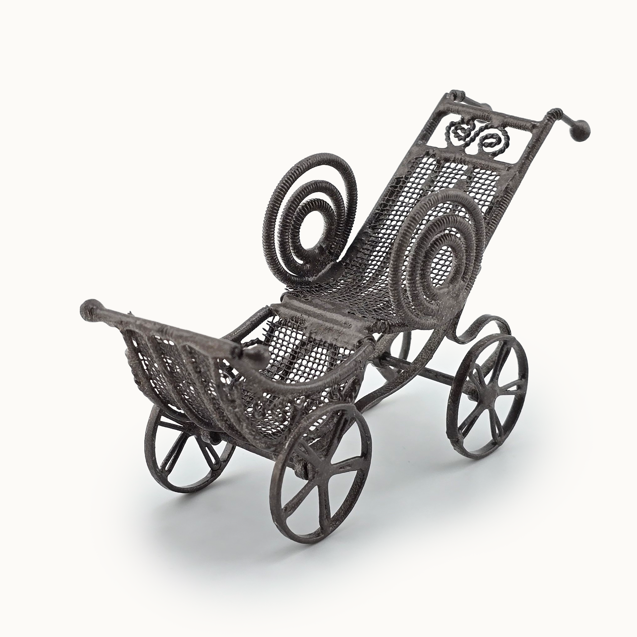 Victorian Doll Antique-Style Wire Mesh Miniature Baby Pram Carriage with Brass Finish