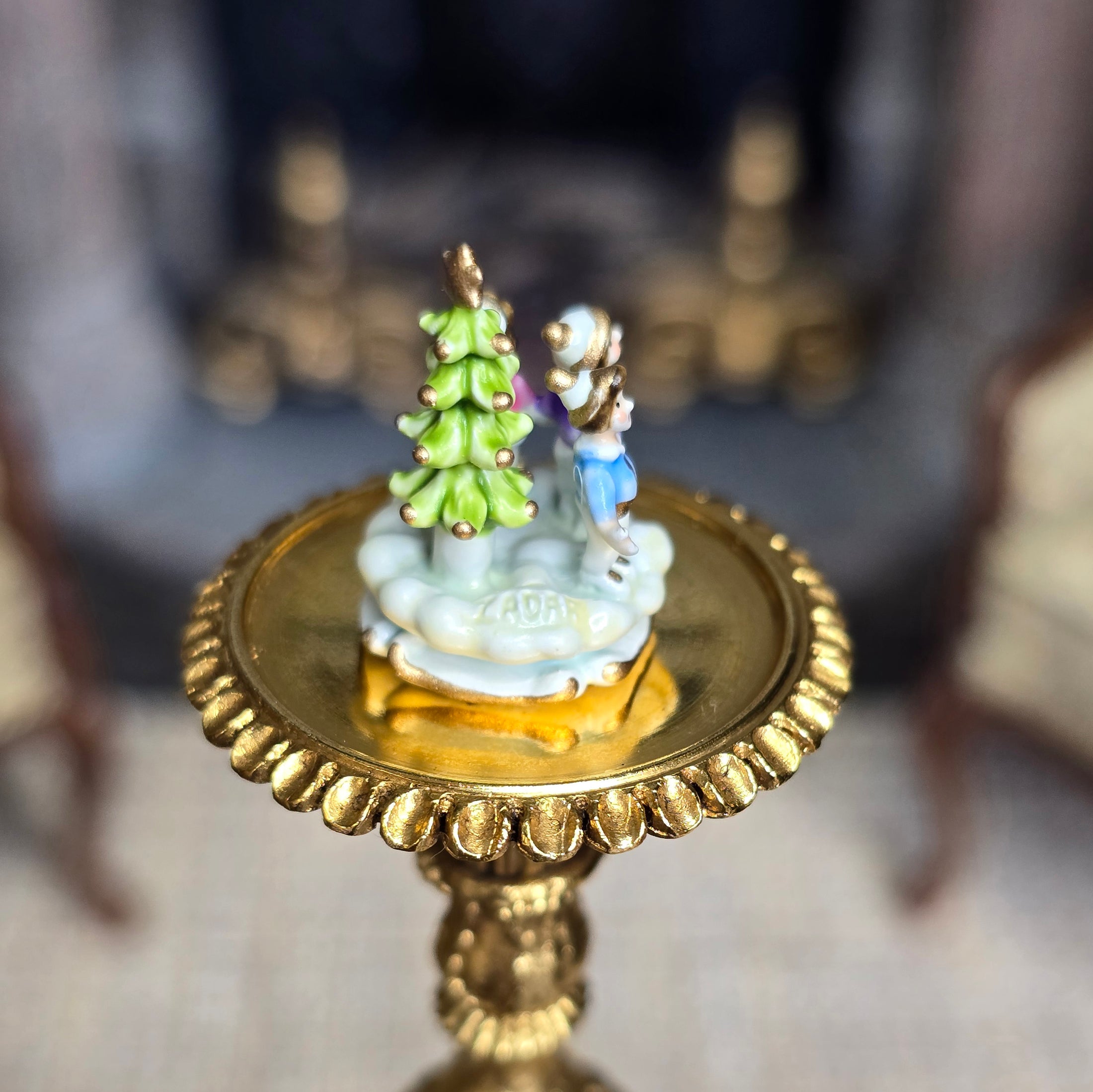 Randall Zadar Carolers Retired Bronze Micro Miniature Figurine 2015 #232