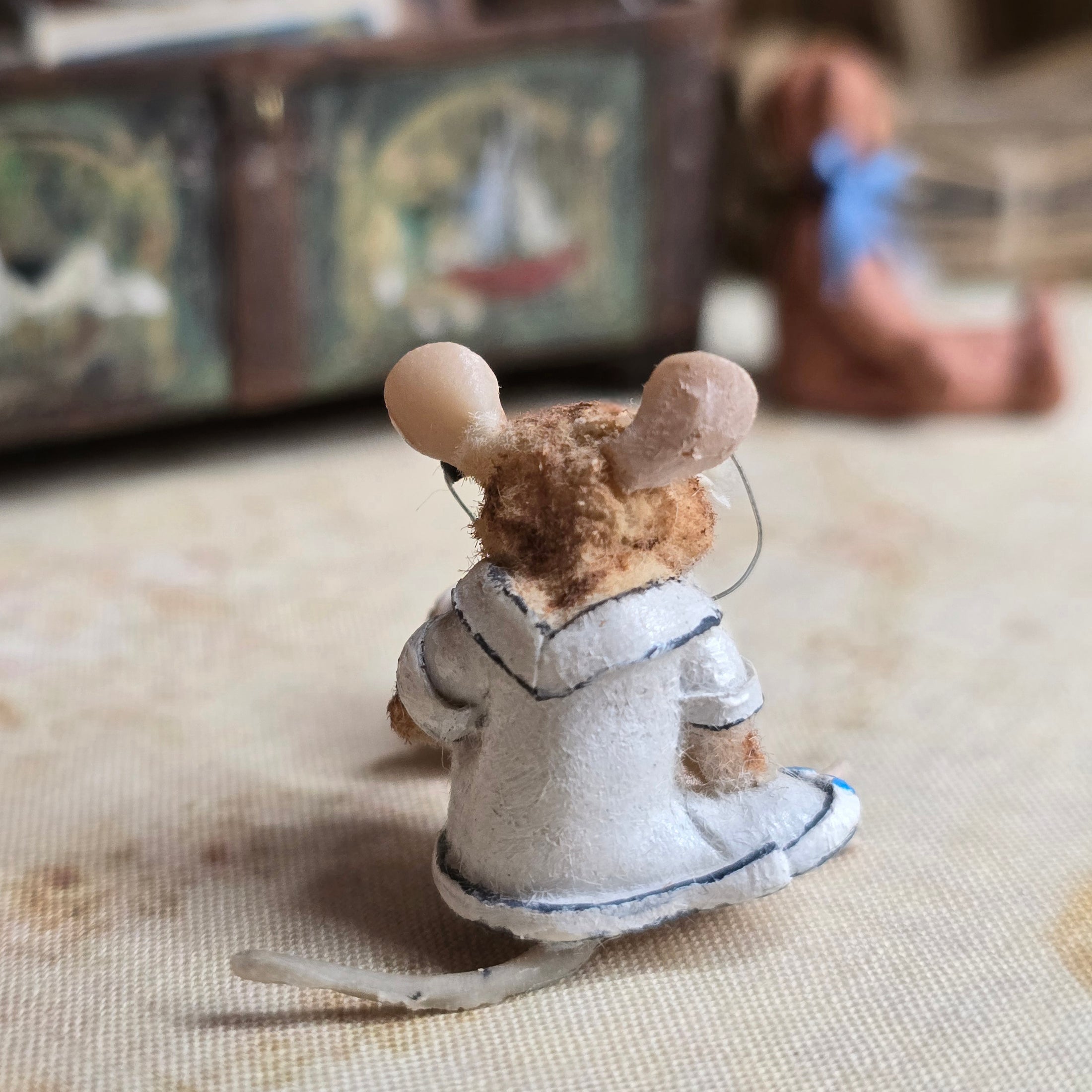 Aleah Klay “Nurse Mouse with Bunny Patient” OOAK 2015