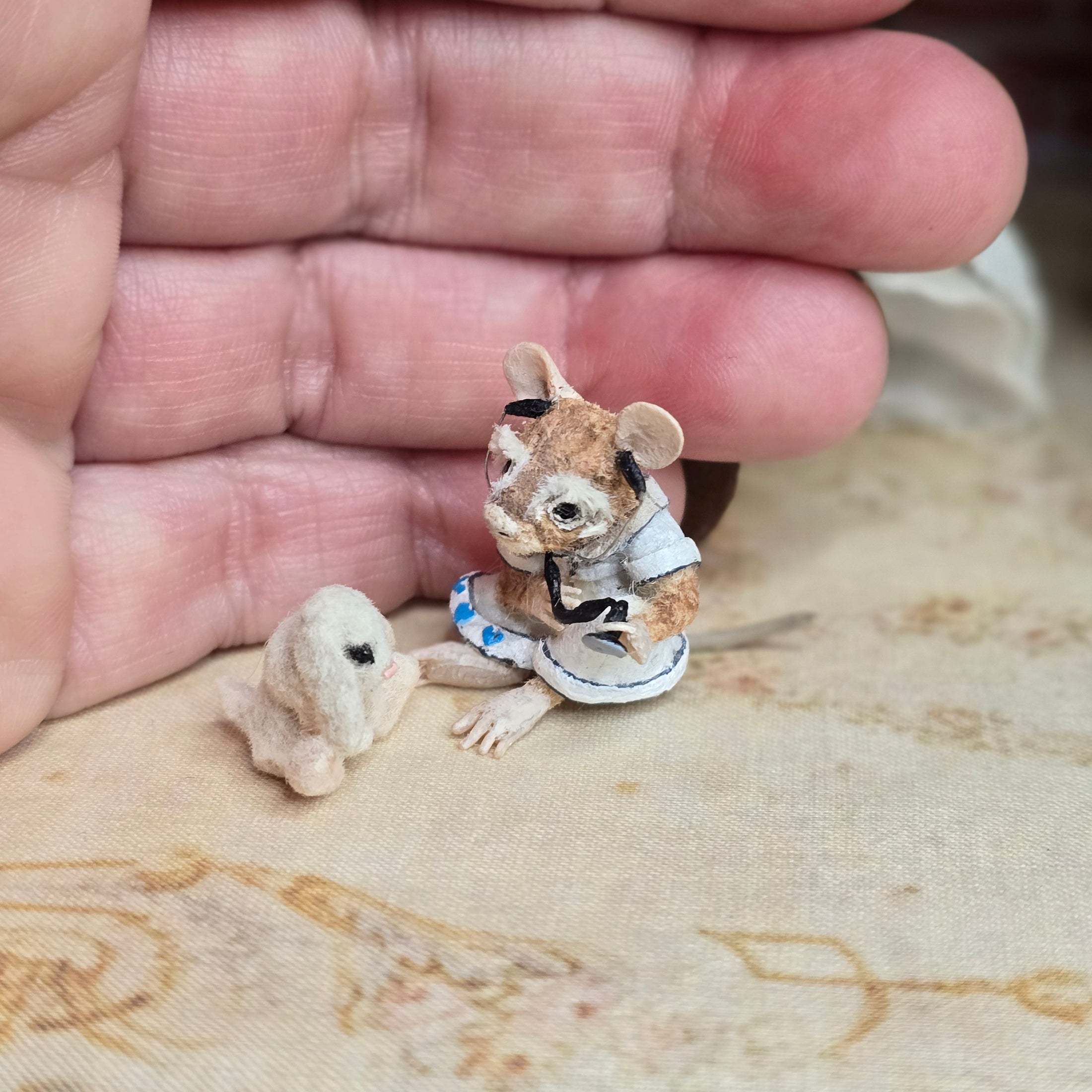 Aleah Klay “Nurse Mouse with Bunny Patient” OOAK 2015