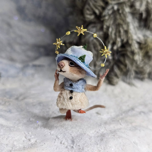 Aleah Klay “Winter Wonderland” Mouse Girl OOAK Miniature c.2013