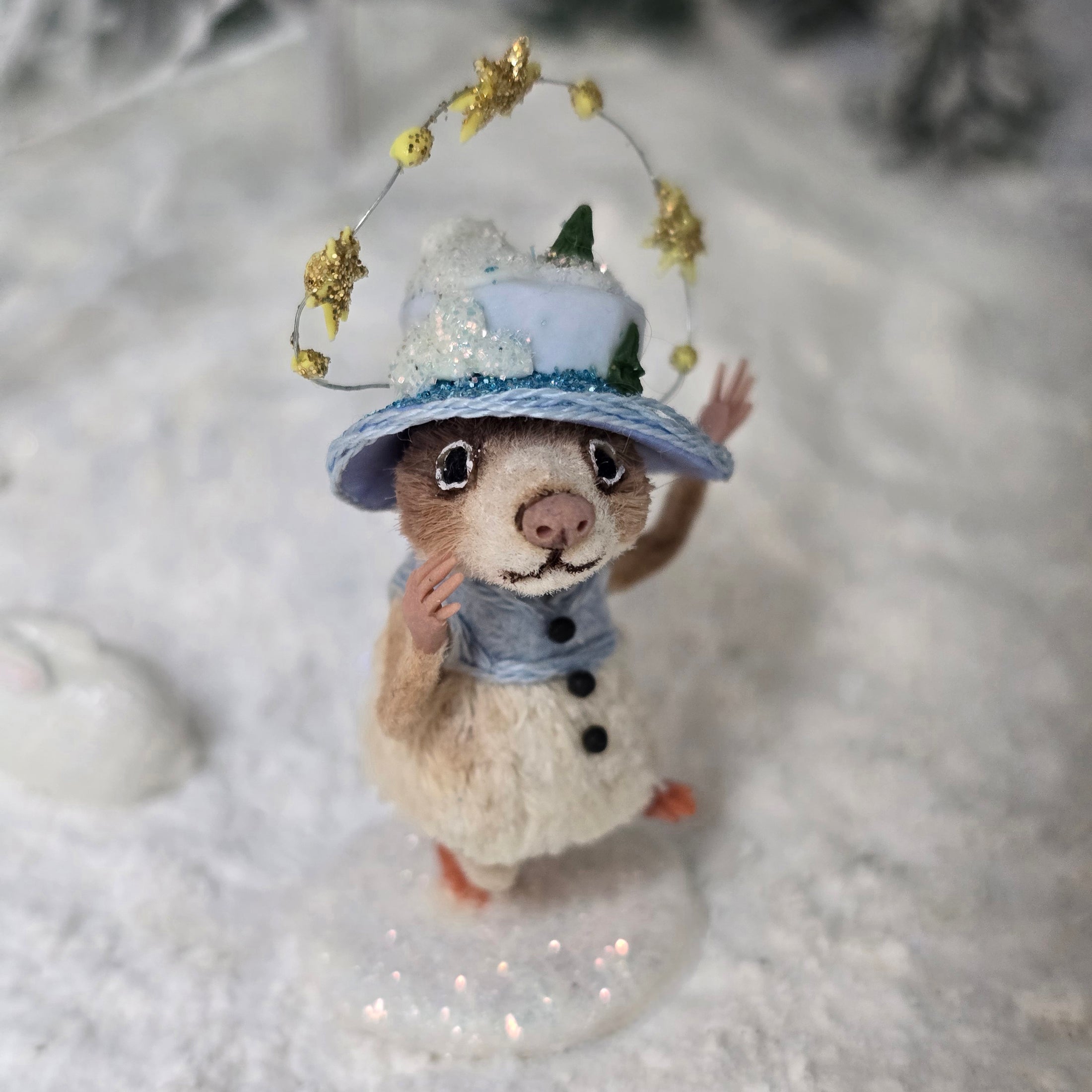 Aleah Klay “Winter Wonderland” Mouse Girl OOAK Miniature c.2013