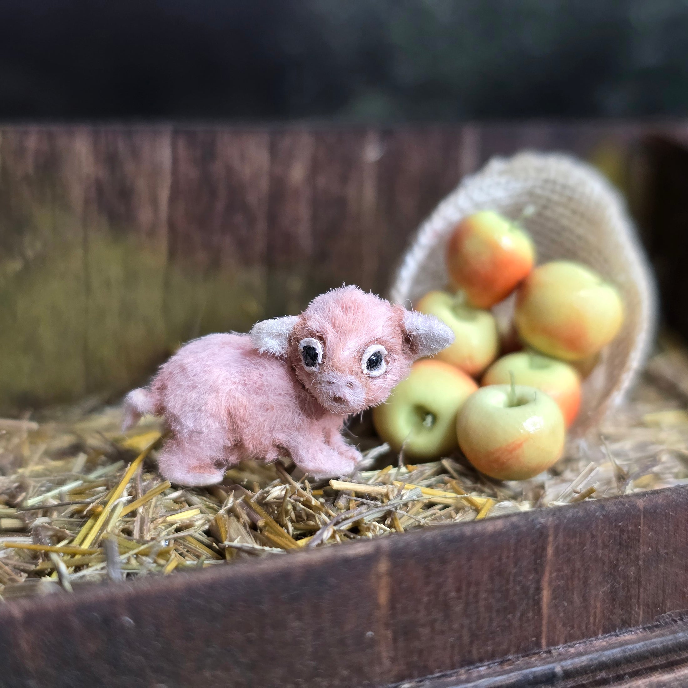 Aleah Klay “Miniature Piglet Mouse Pet” OOAK 2014 Hand Sculpted