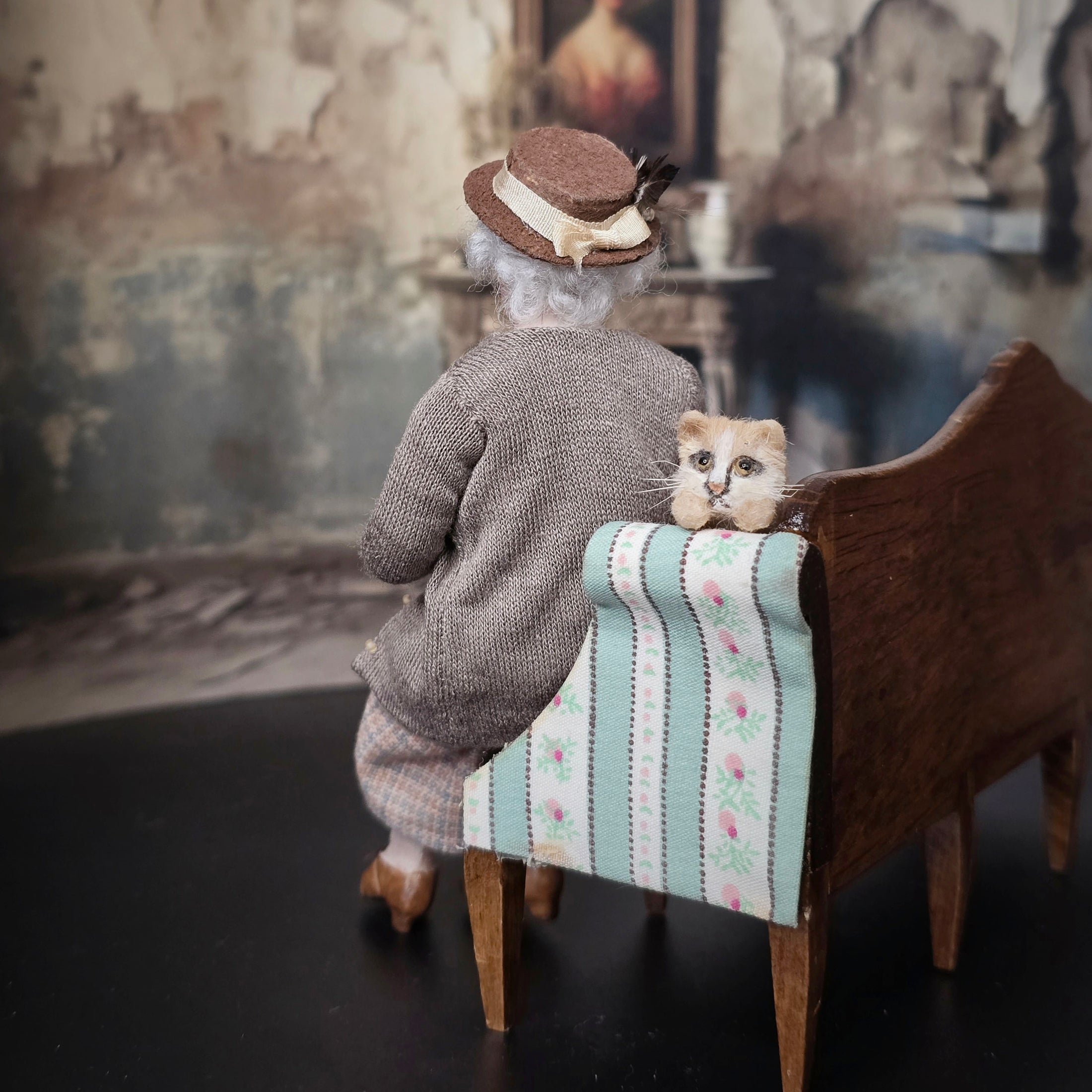 Julie Campbell IGMA Sweetly Seated Grandmother Character Doll