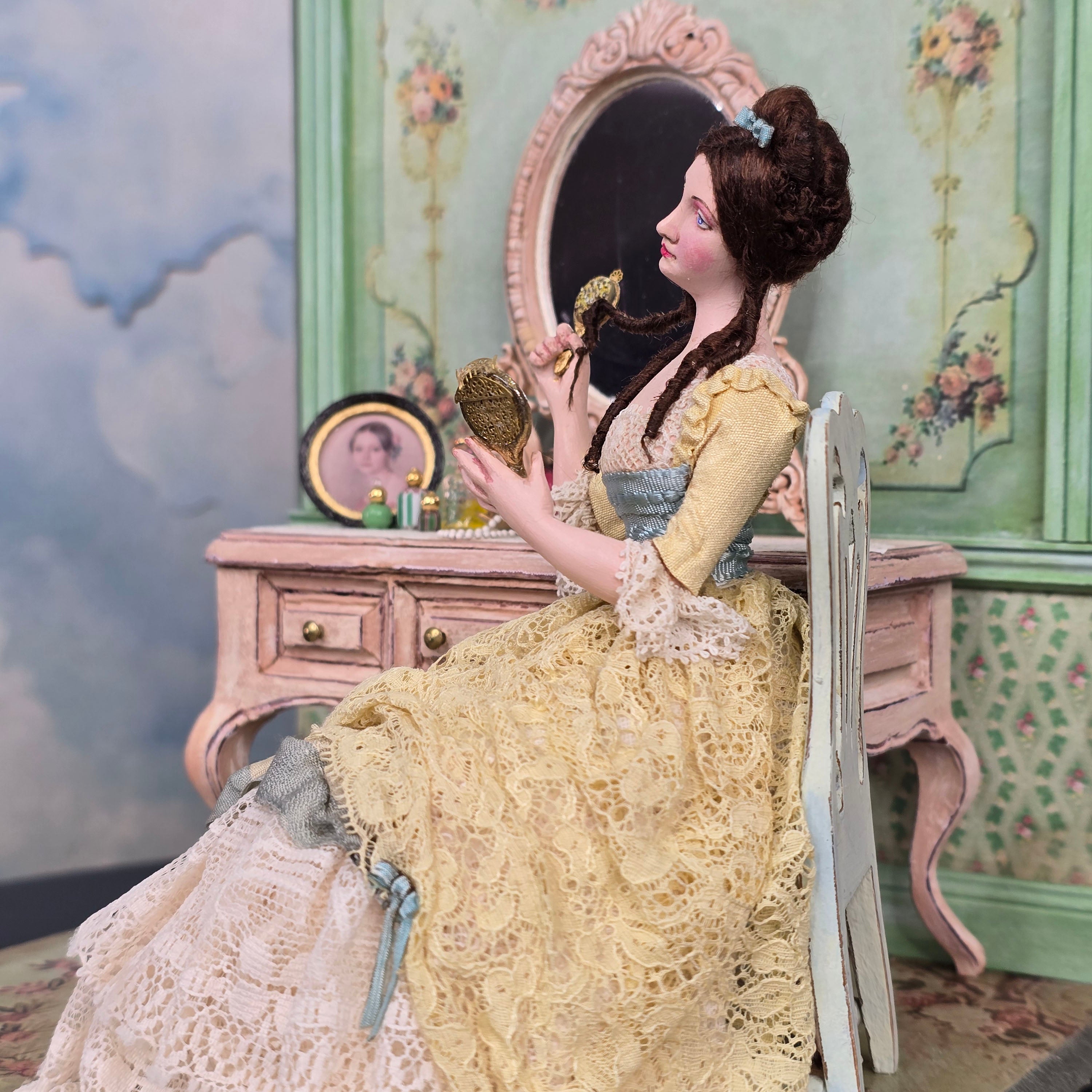 Gale Elena Bantock IGMA OOAK Victorian Vanity Dollhouse Vignette Signed 2022