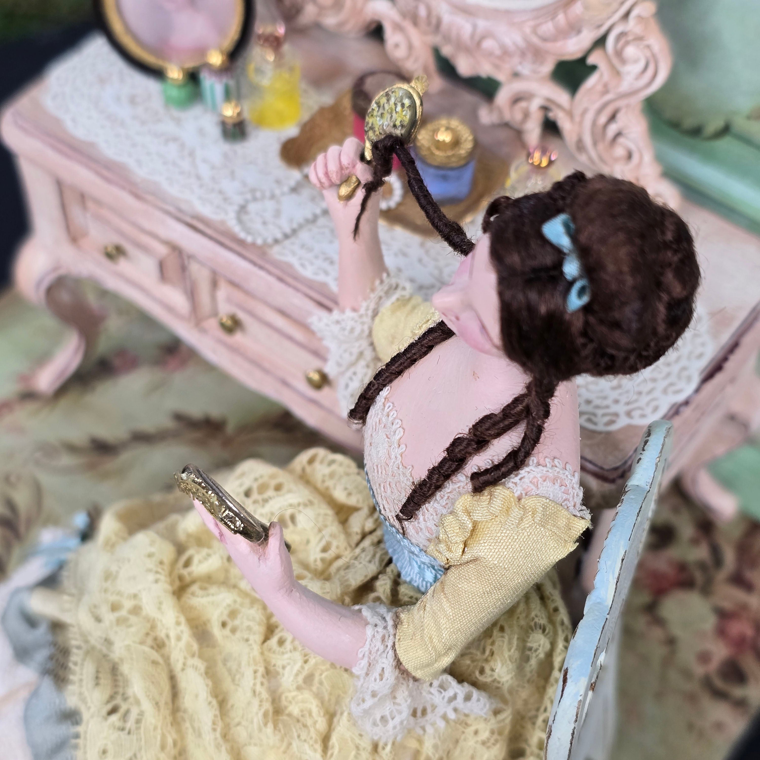 Gale Elena Bantock IGMA OOAK Victorian Vanity Dollhouse Vignette Signed 2022