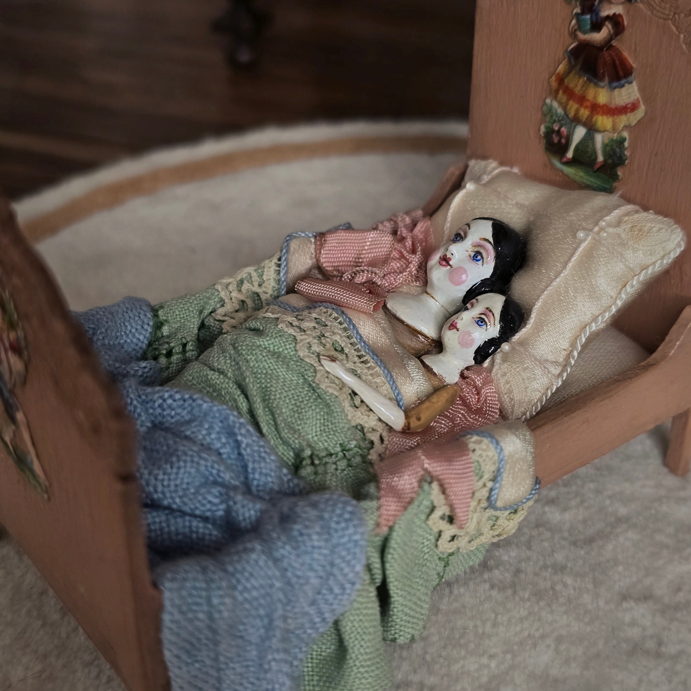 Gale Elena Bantock China-Head Dolls Bed Miniature Victorian Nursery Vignette