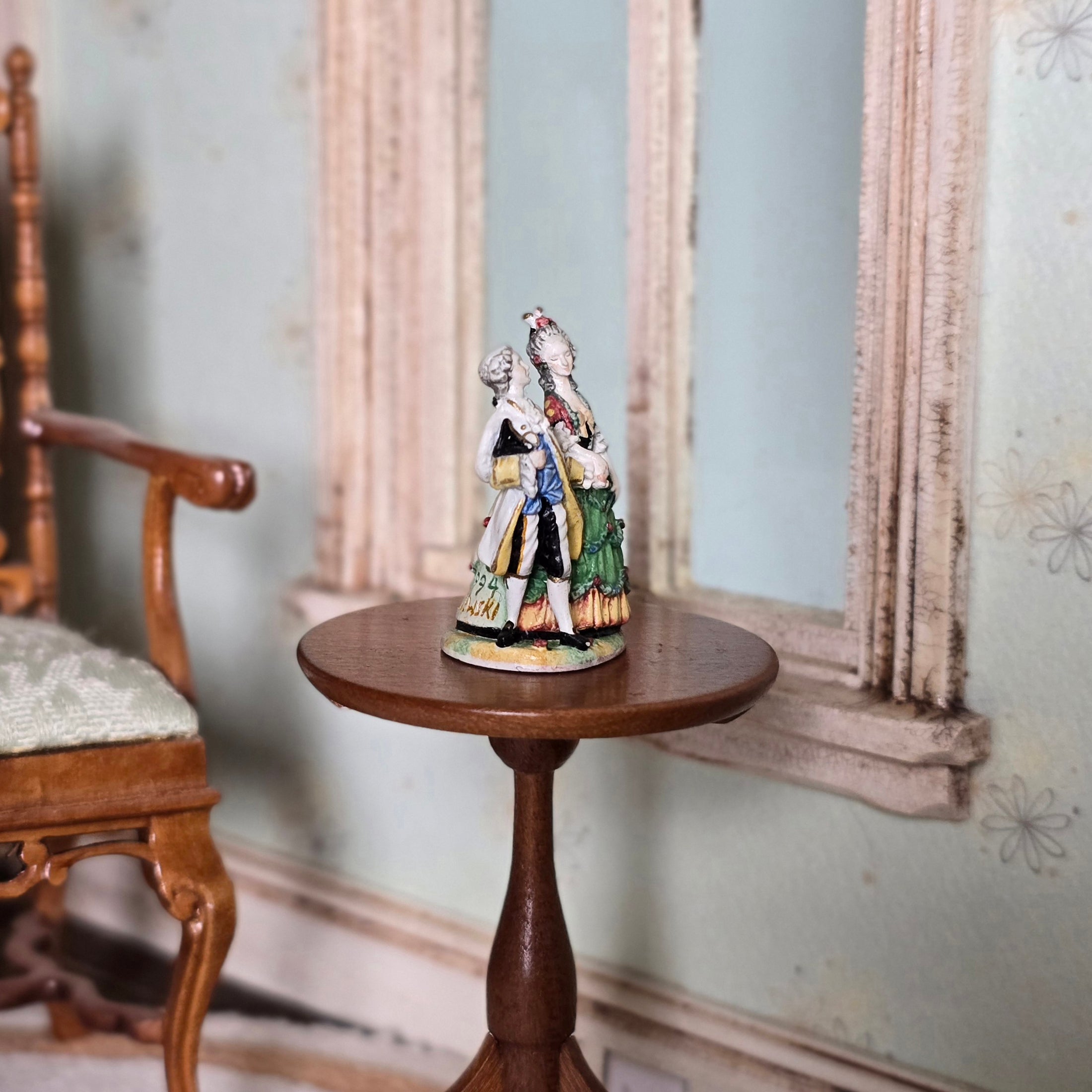 Robert Olszewski “The Grand Entrance” Georgian Couple Painted Figurine