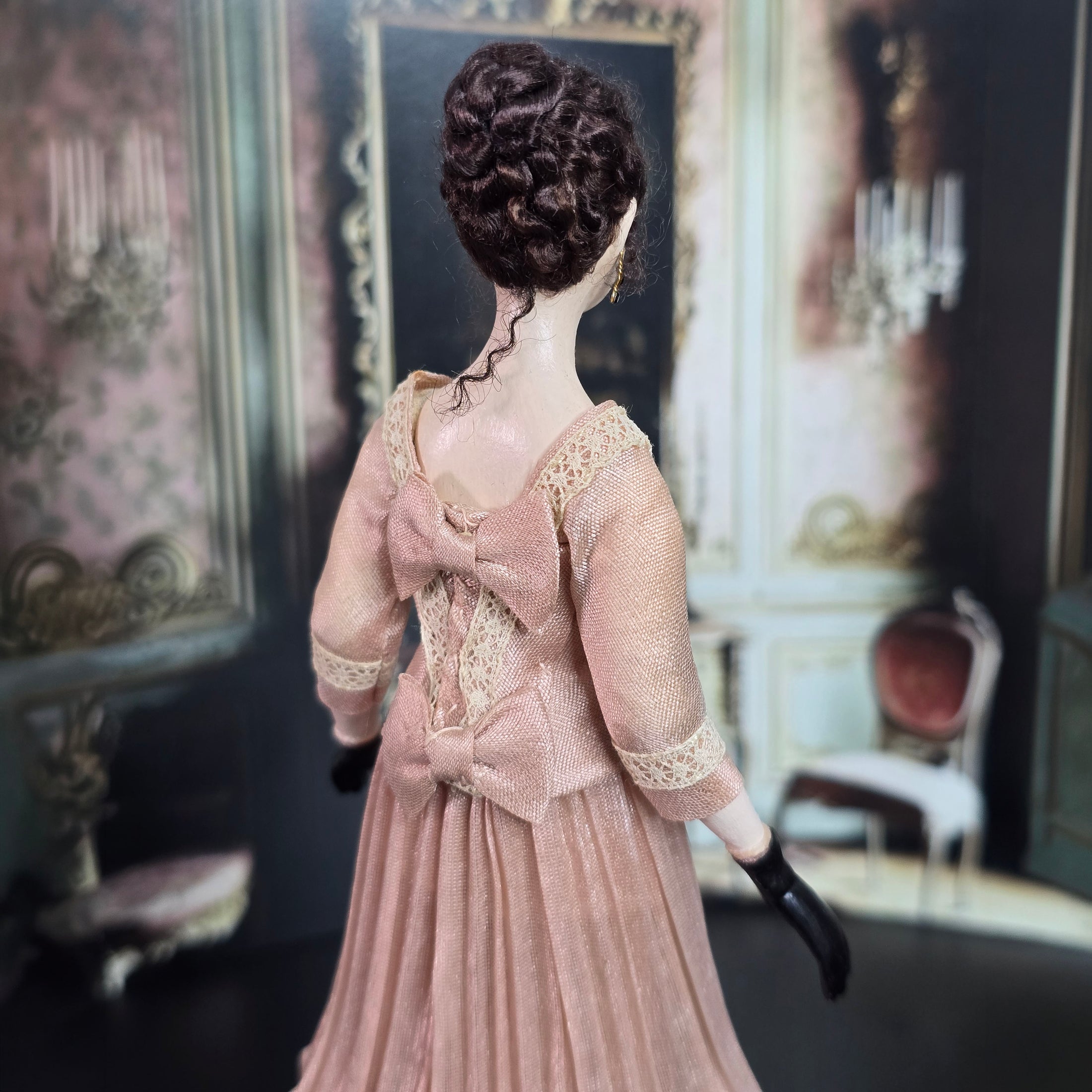Hanna Kahl Hyland Rare Edwardian Style Carved Pear Wood Dollhouse Doll Lady on Platform