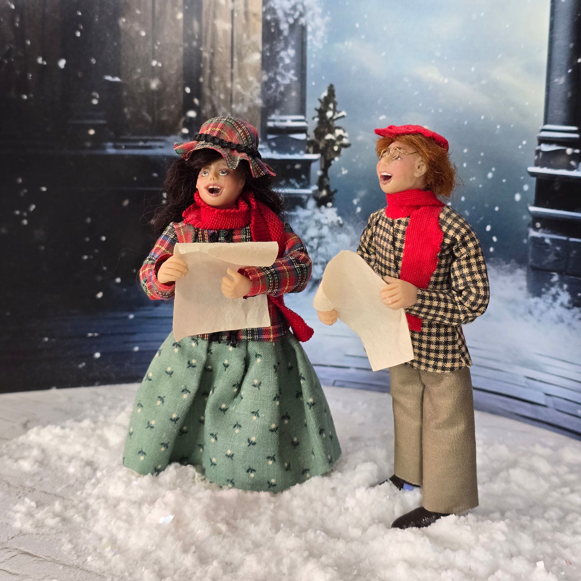 RARE Marcia Backstrom Signed Christmas Carolers Dolls Pair 1989 Early Clay Work