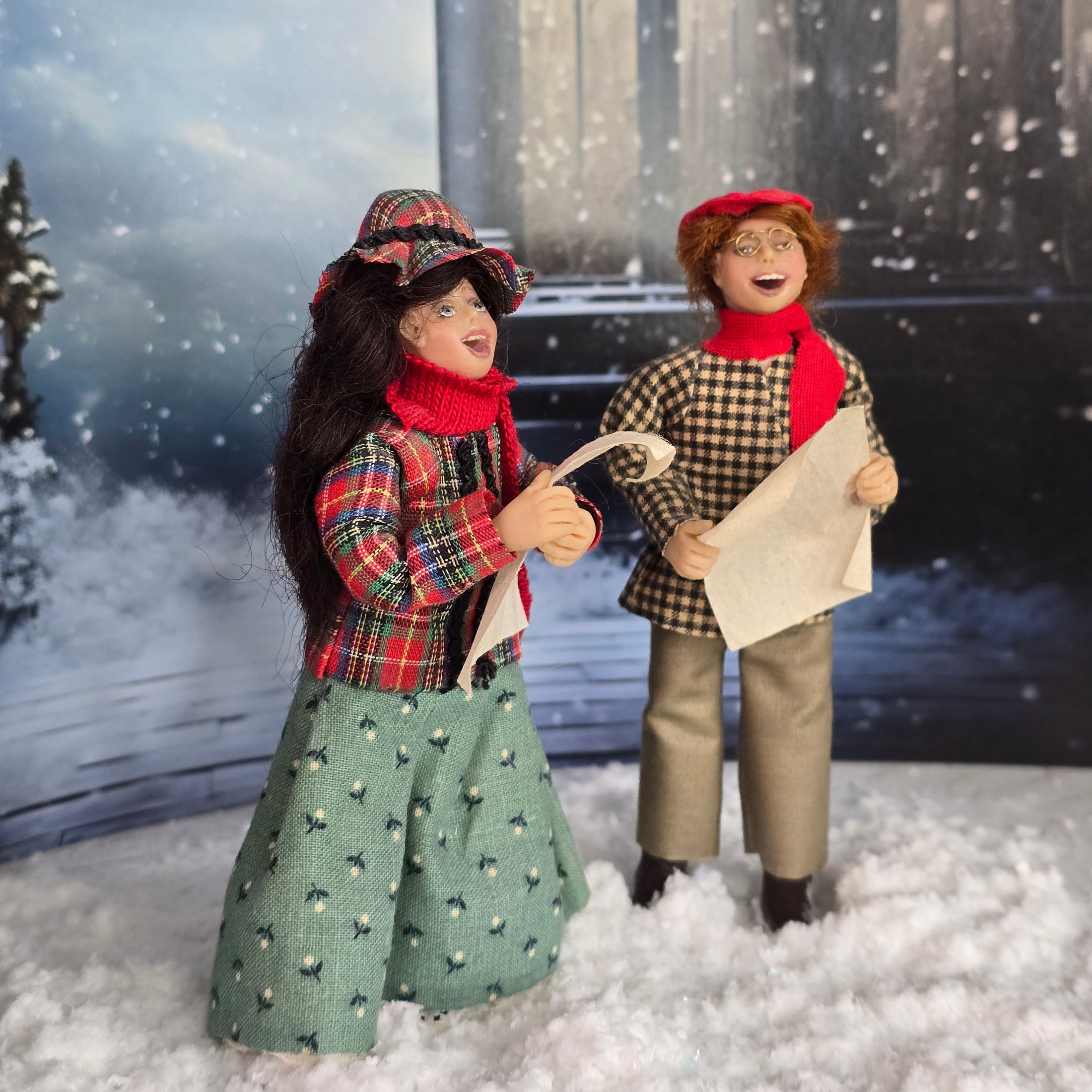 RARE Marcia Backstrom Signed Christmas Carolers Dolls Pair 1989 Early Clay Work