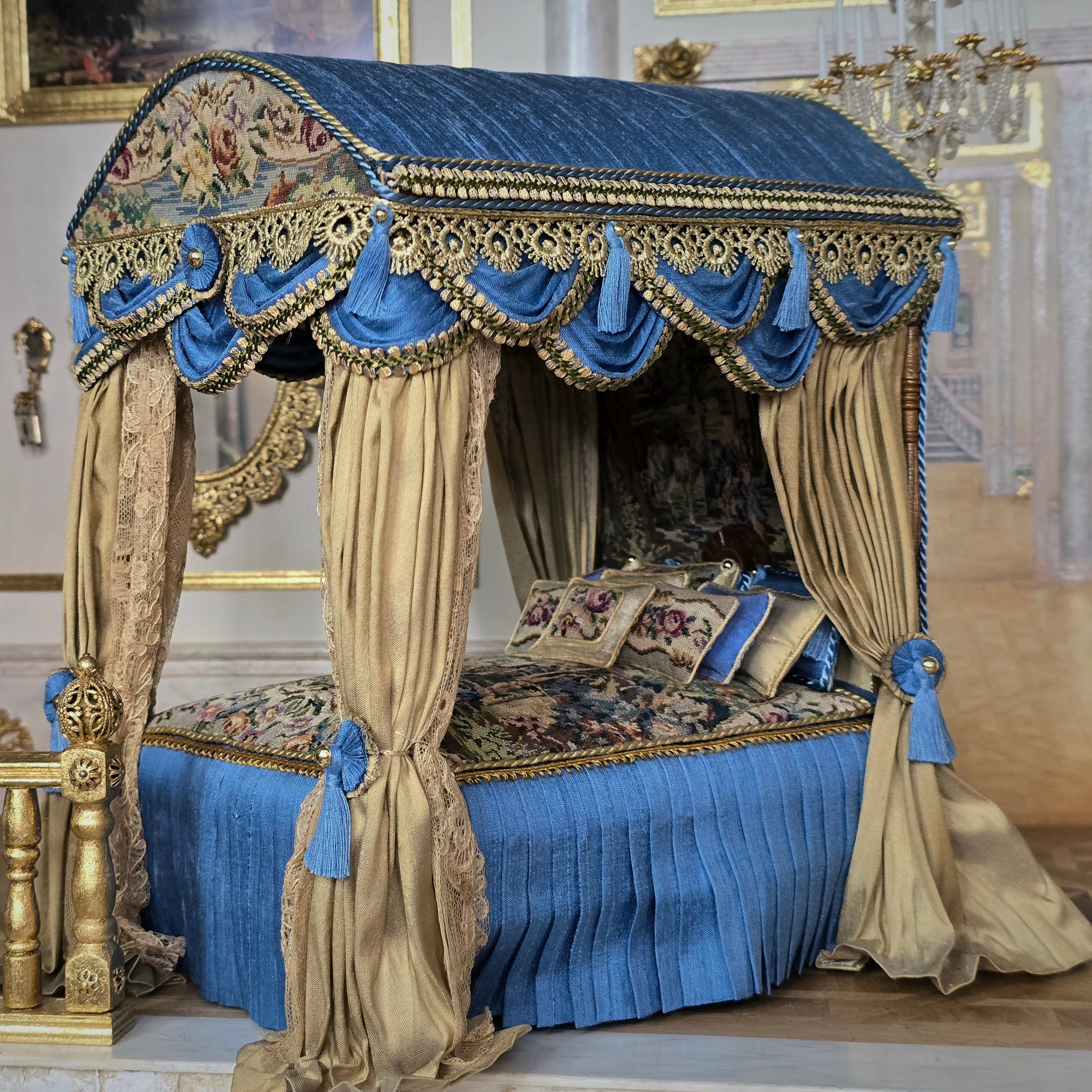 Simply Silk Miniatures Taupe & Blue Domed Canopy Bed with Tapestry Panels UK