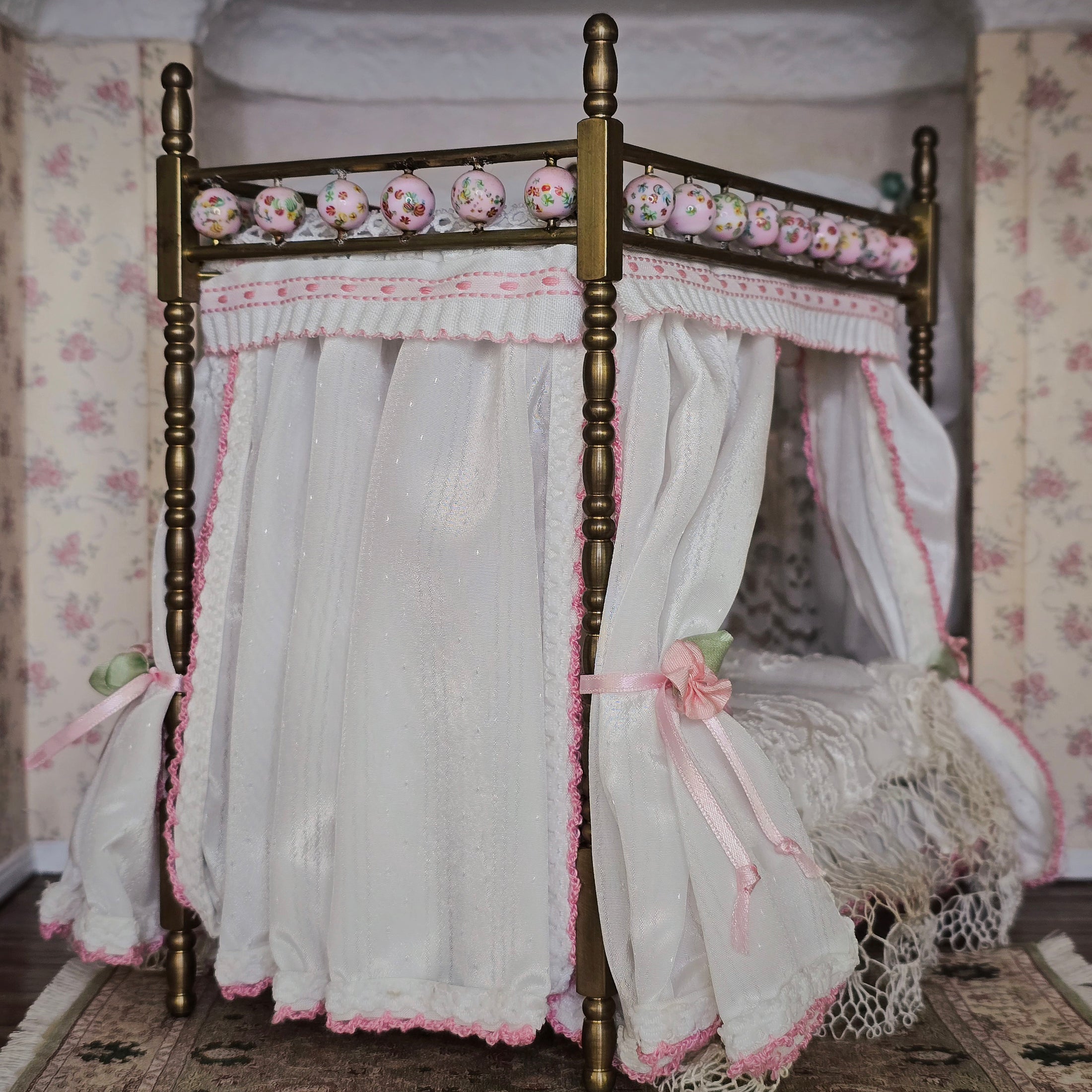 Pink & White Victorian Miniature Brass and Wood Canopy Bed Lace Curtains Floral Beads