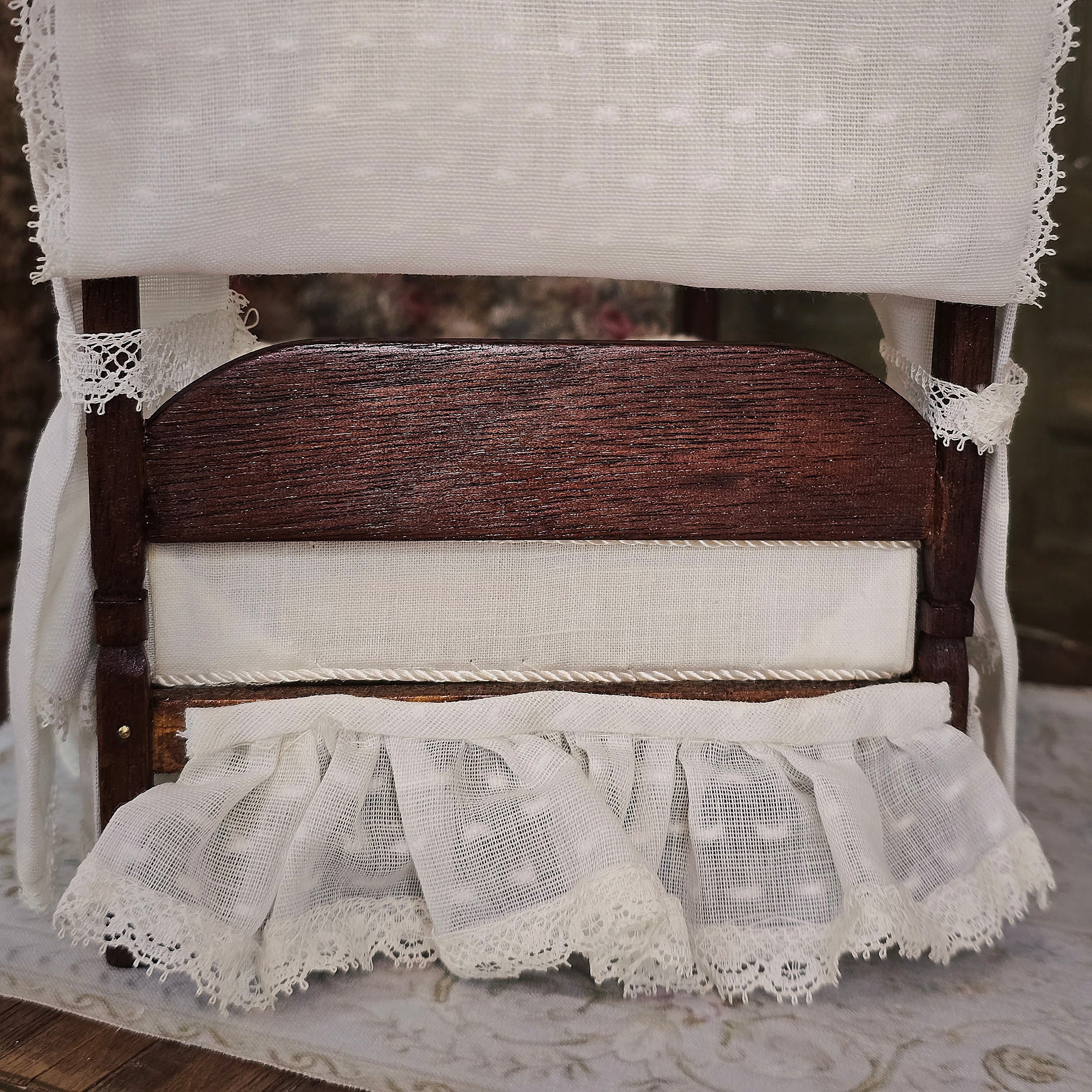 Victorian Dressed White Lace Canopy Bed in Dark Mahogany 1:12 Scale