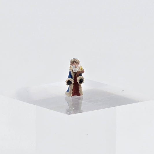 Santa Figurine Ann Anderson 1:48 Vintage 2003, white background