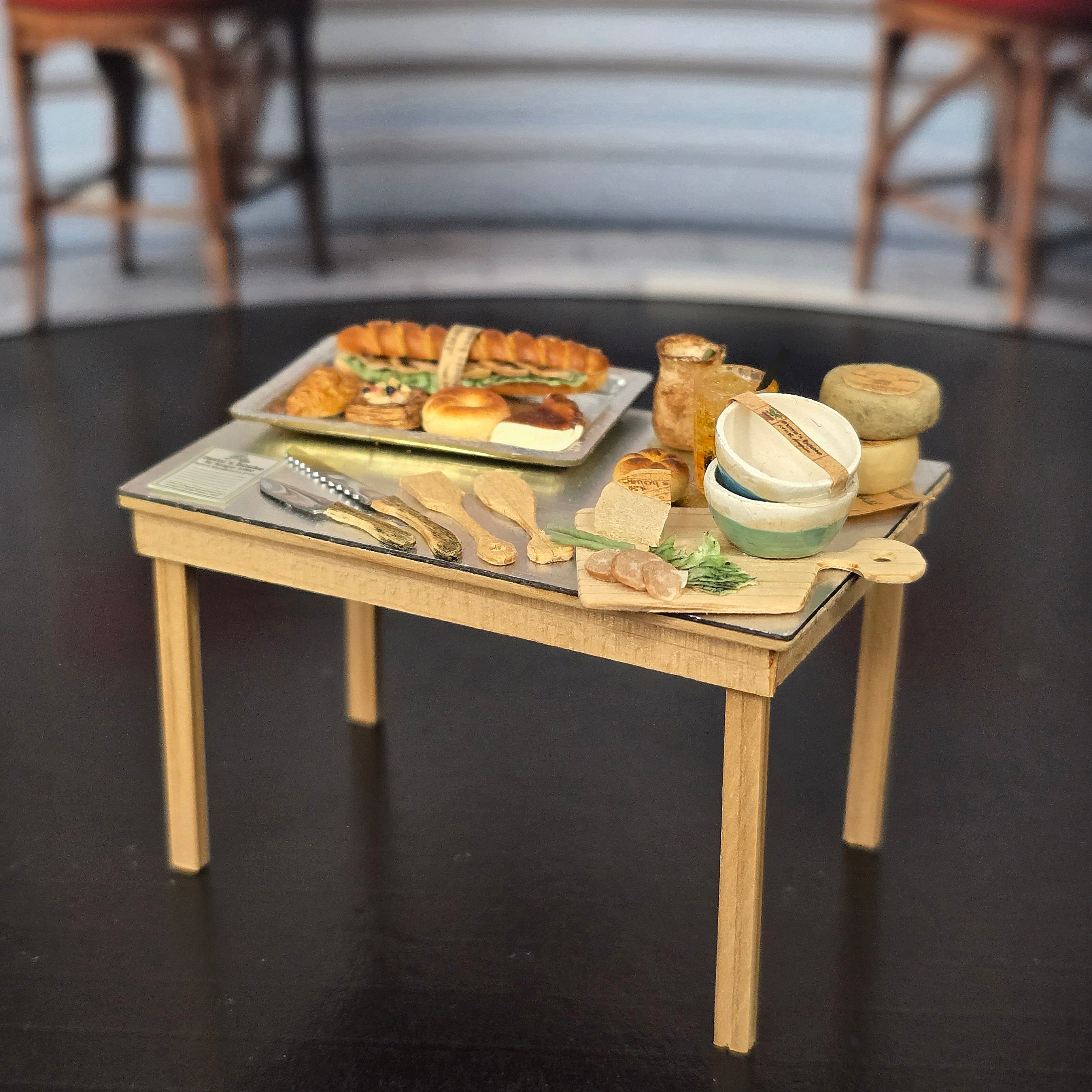 Tomo Tanaka Nunu’s House Bakery Table Food Diorama Miniature