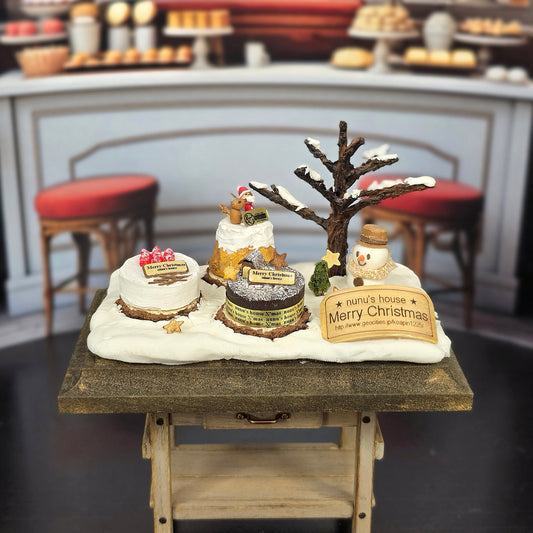 Tomo Tanaka Nunu’s House Christmas Cake Diorama Artisan Miniature