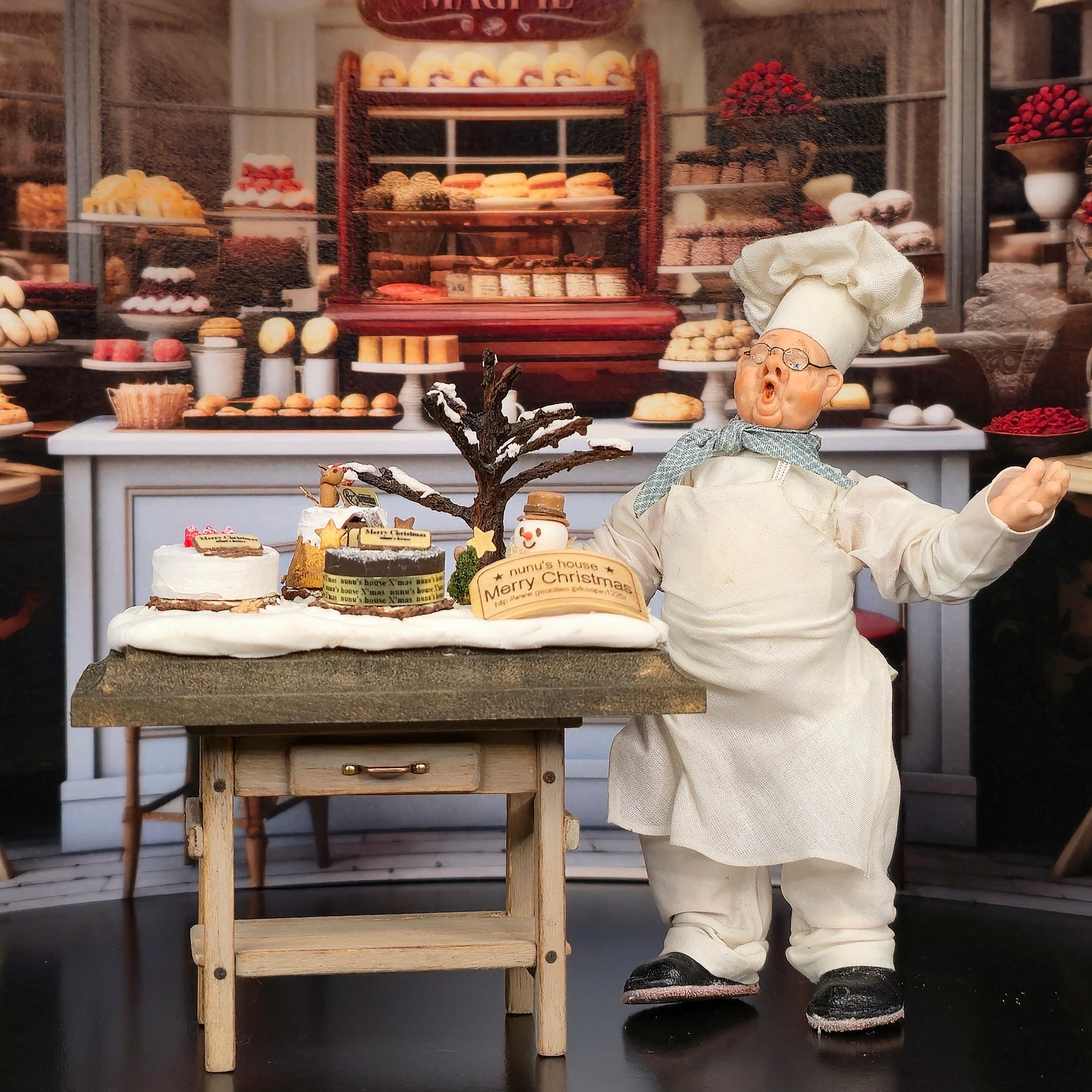 Tomo Tanaka Nunu’s House Christmas Cake Diorama Artisan Miniature