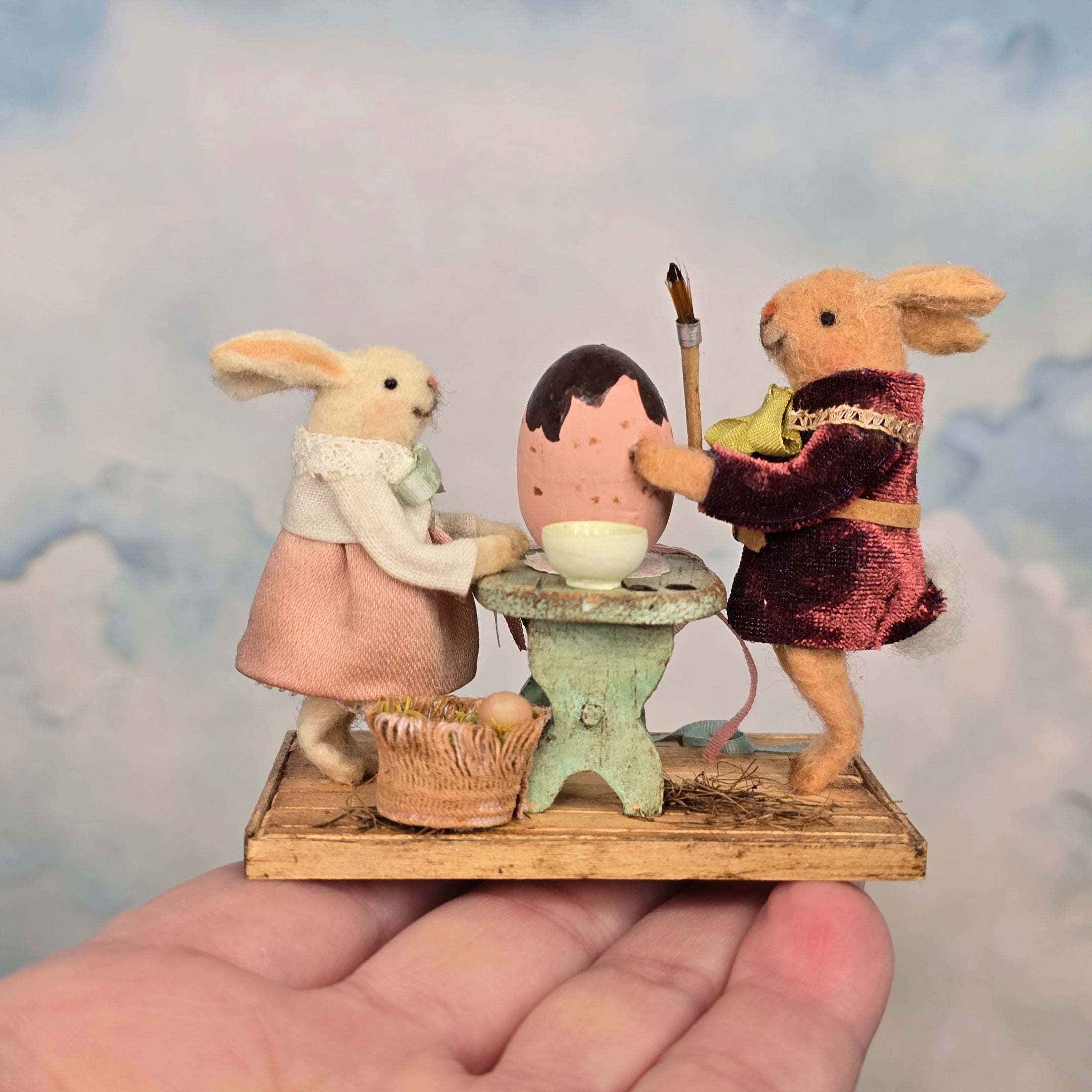 Veronique Lux Rabbit Children Decorating Chocolate Easter Egg Vignette France