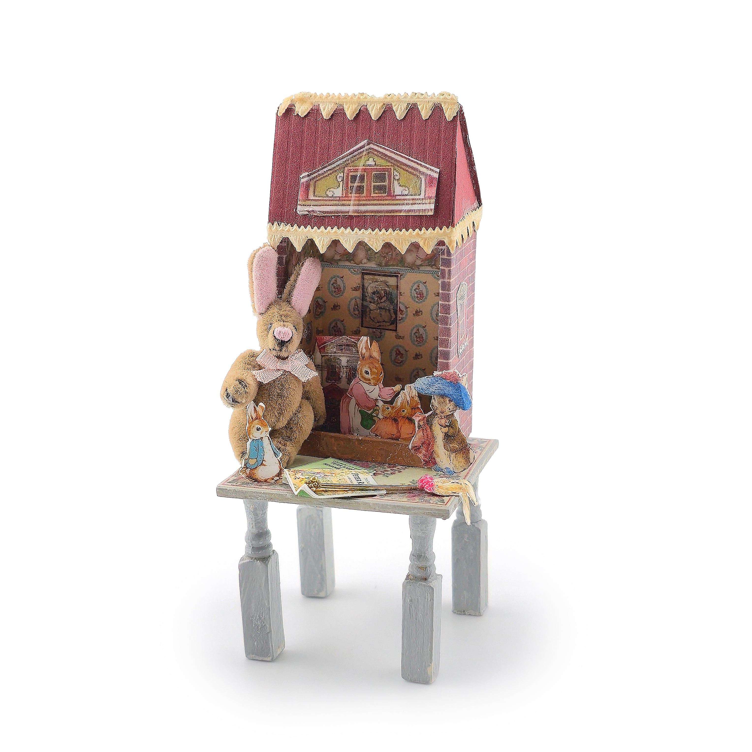 Peter Rabbit Doll's House Nursery Toys Table Display for Miniature Nursery