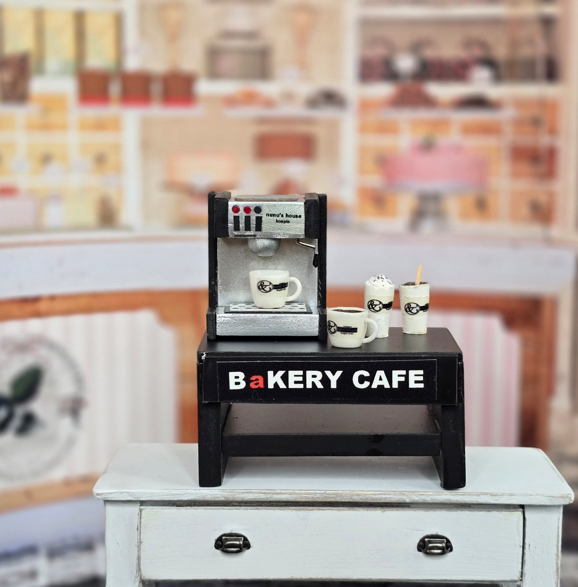 Tomo Tanaka Nunu’s House Bakery Café Espresso Stand Miniature