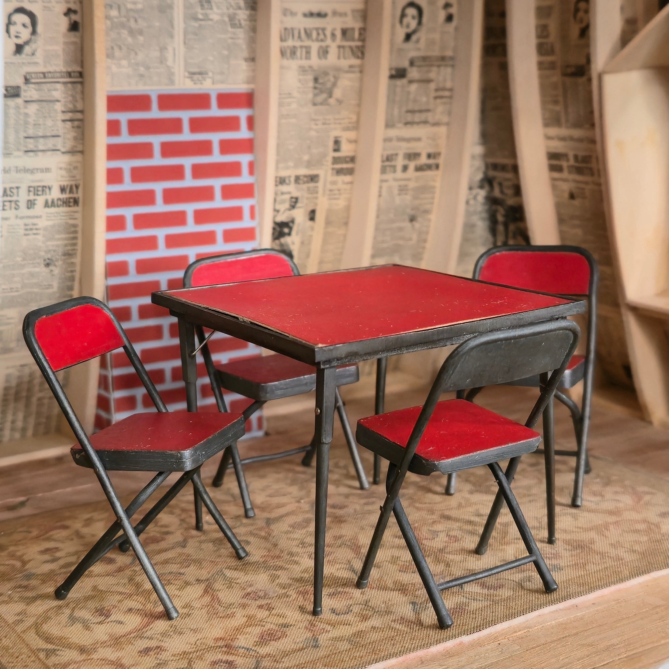 Retro Vintage Red Functional Folding Card Table & Chairs Set Classic Miniatures (1993)