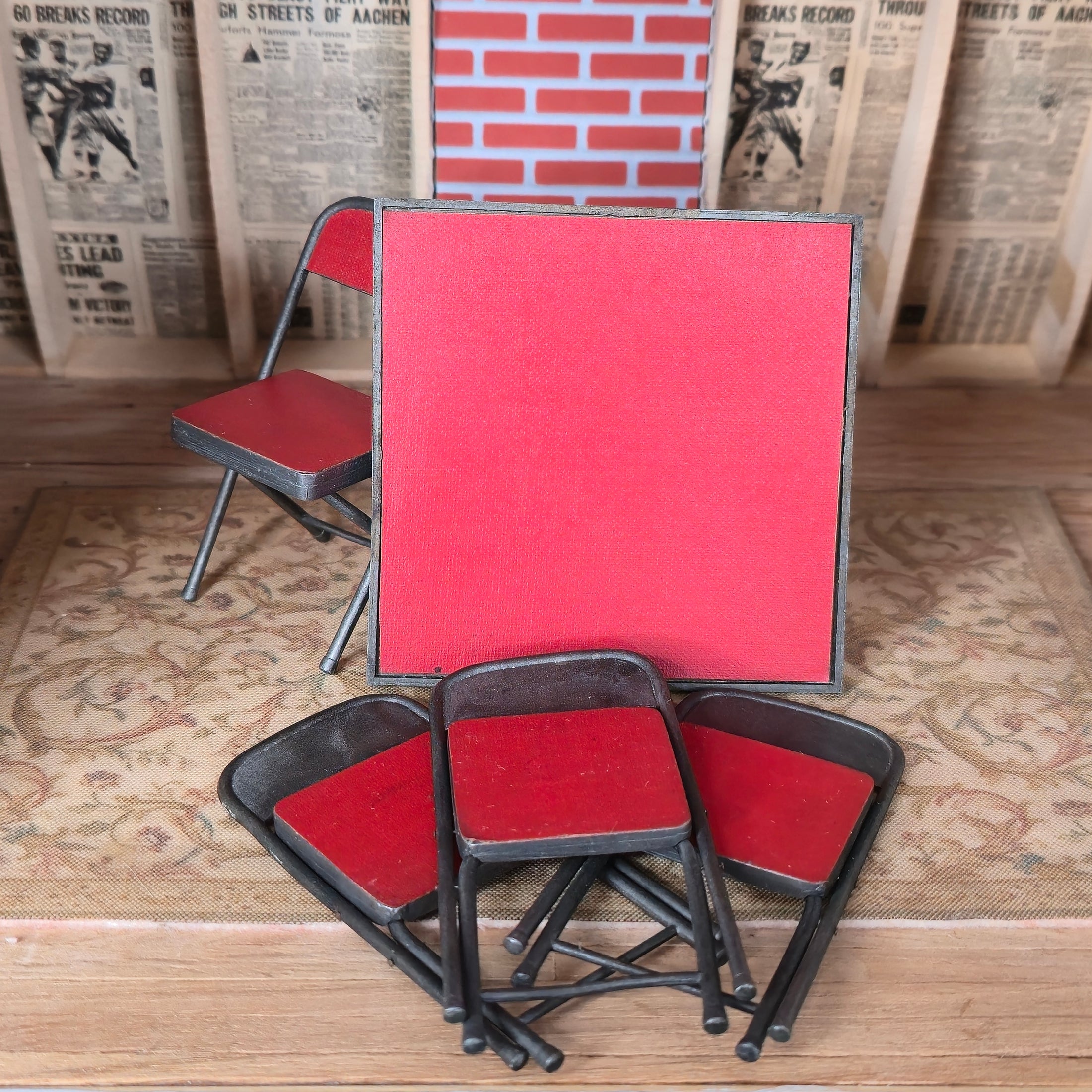 Retro Vintage Red Functional Folding Card Table & Chairs Set Classic Miniatures (1993)