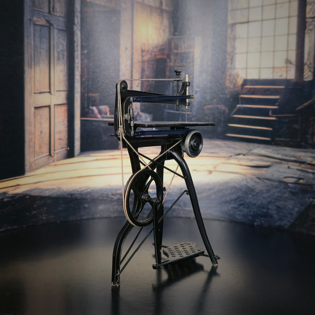 Miniature Provan Oxford Foot Powered Saw Workshop Tool 1:12 Metal