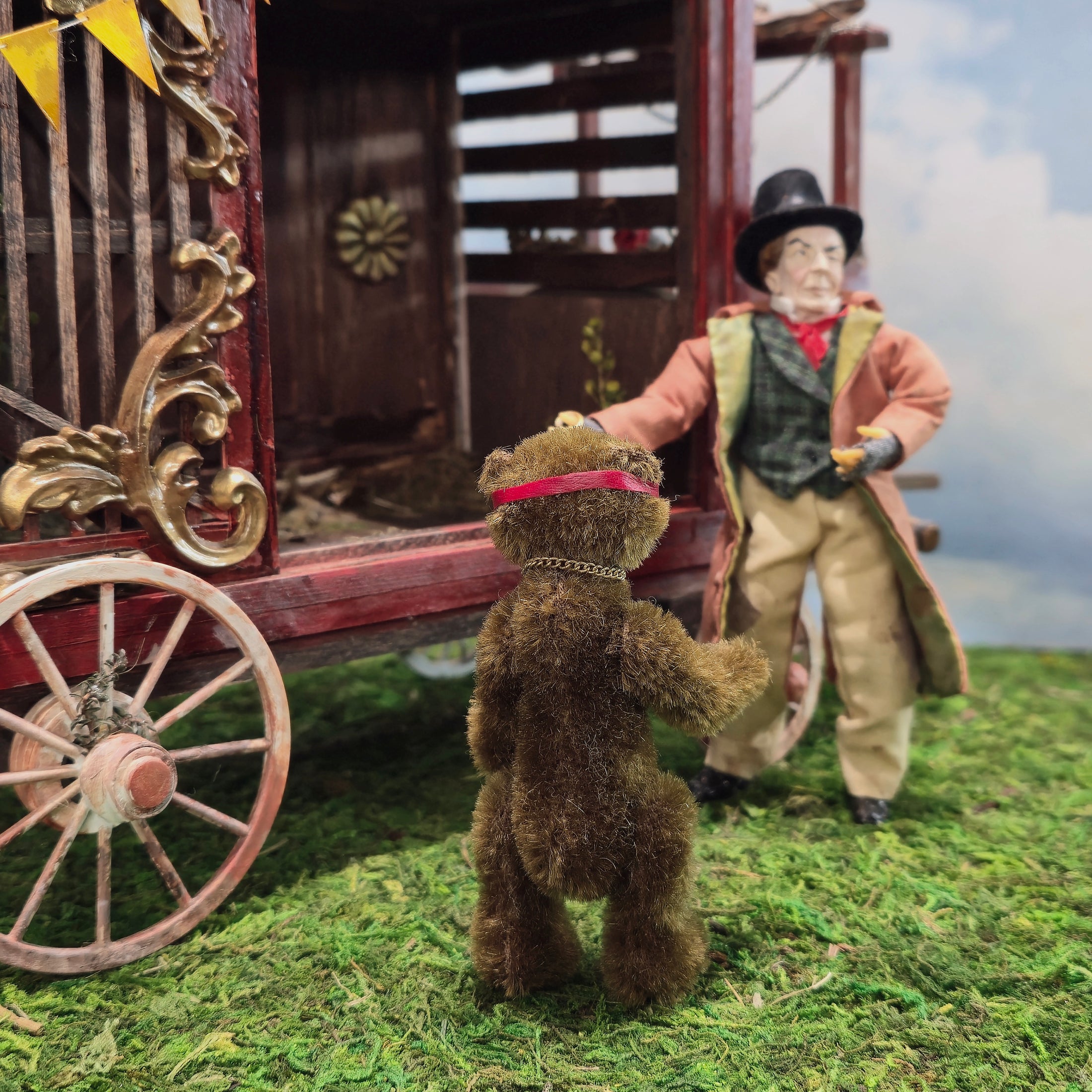 Hugo Brown Jointed Mohair Toy Teddy Bear With Harness Bearly a Whisper Limited Edition
