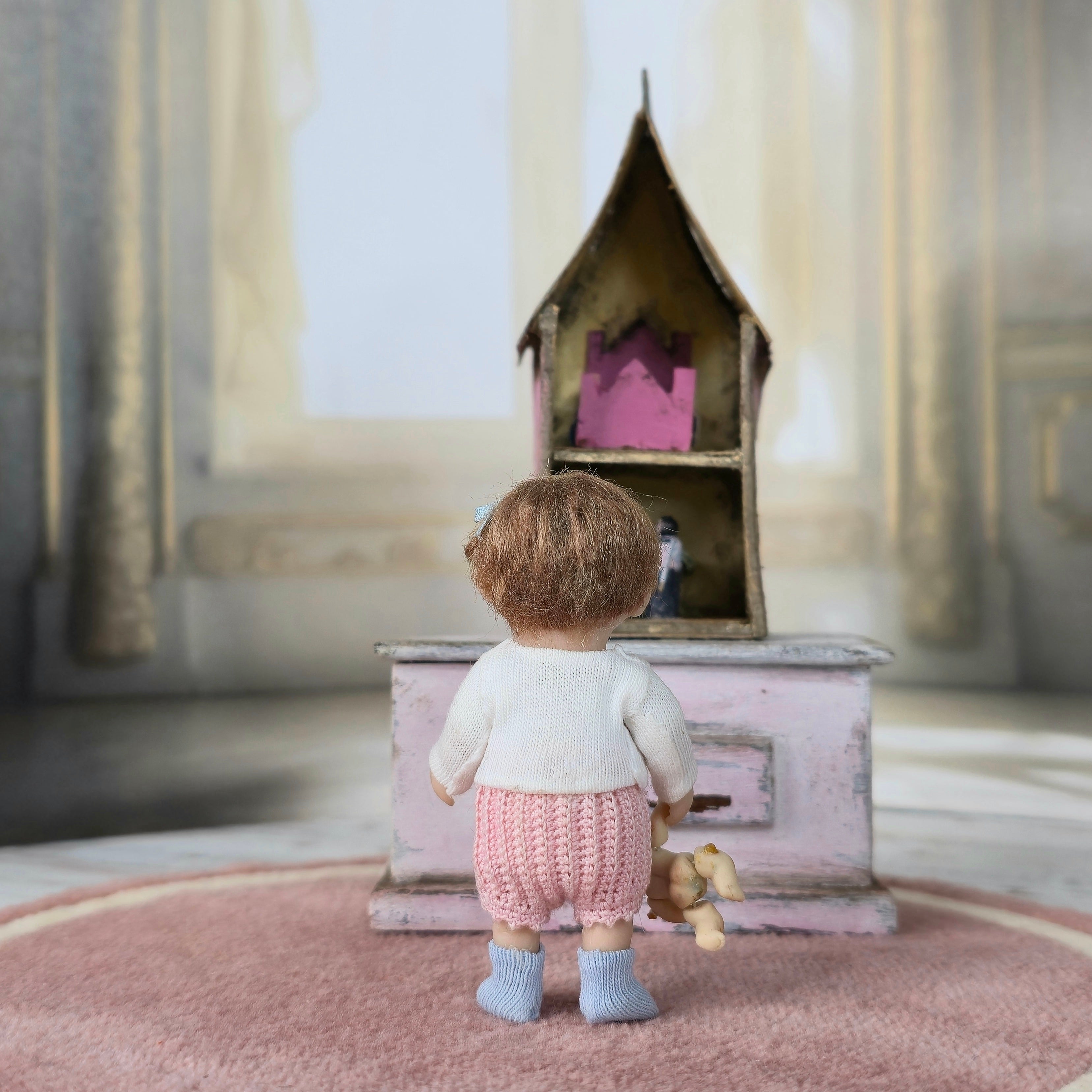 Cute Catherine Muniere Toddler Girl Clay Dollhouse Doll w Peter Rabbit Shirt 1:12