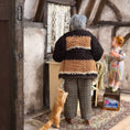 Load image into Gallery viewer, Grandmother & Granddaughter Dish Drying OOAK Clay Character Dollhouse Dolls Pair
