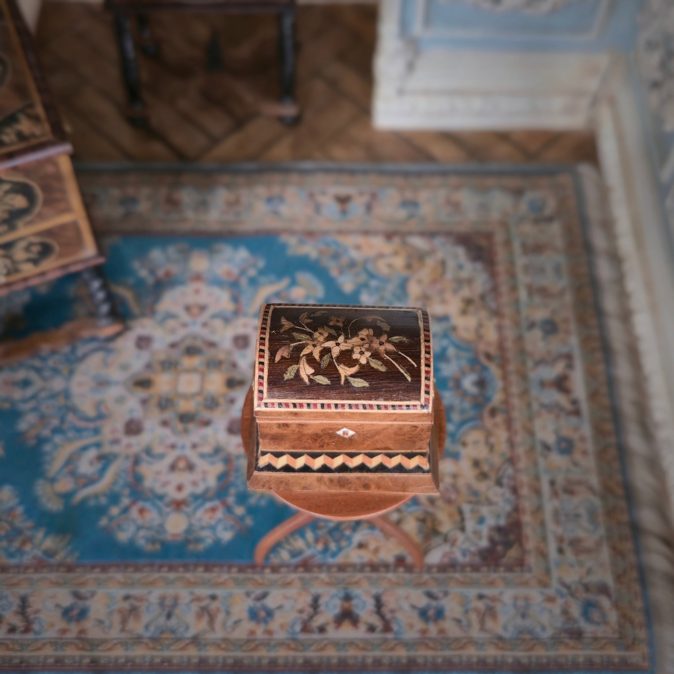 OOAK Artisan English Burr Oak Tea Caddy by Chris Malcomson with Marquetry & Banding