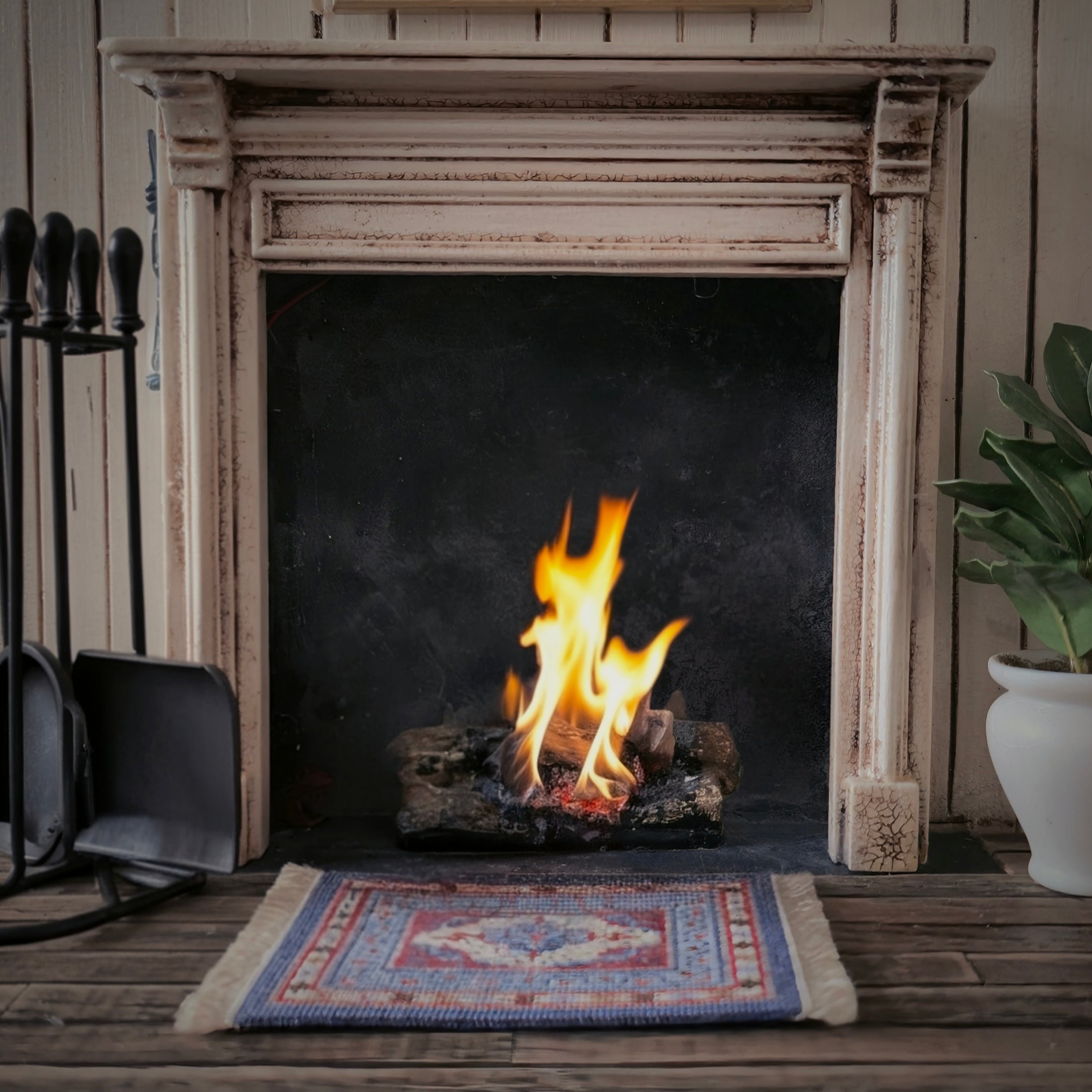 Sharon Garmize 1:12 or 1:24 Petit Point Oriental Accent Rug Miniature (1985)