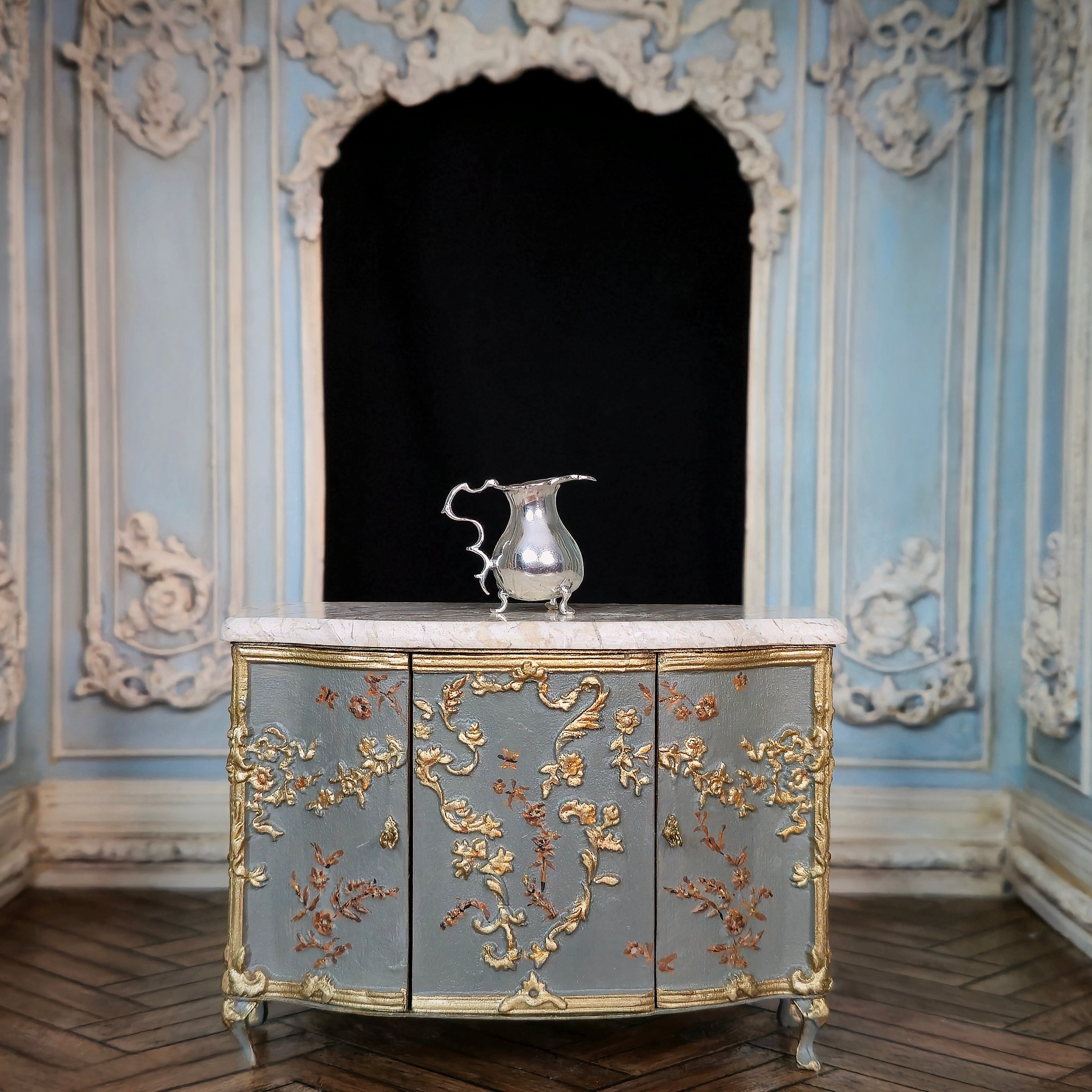 MMA Sterling Silver Georgian-Style Cream Jug with Unique Handle