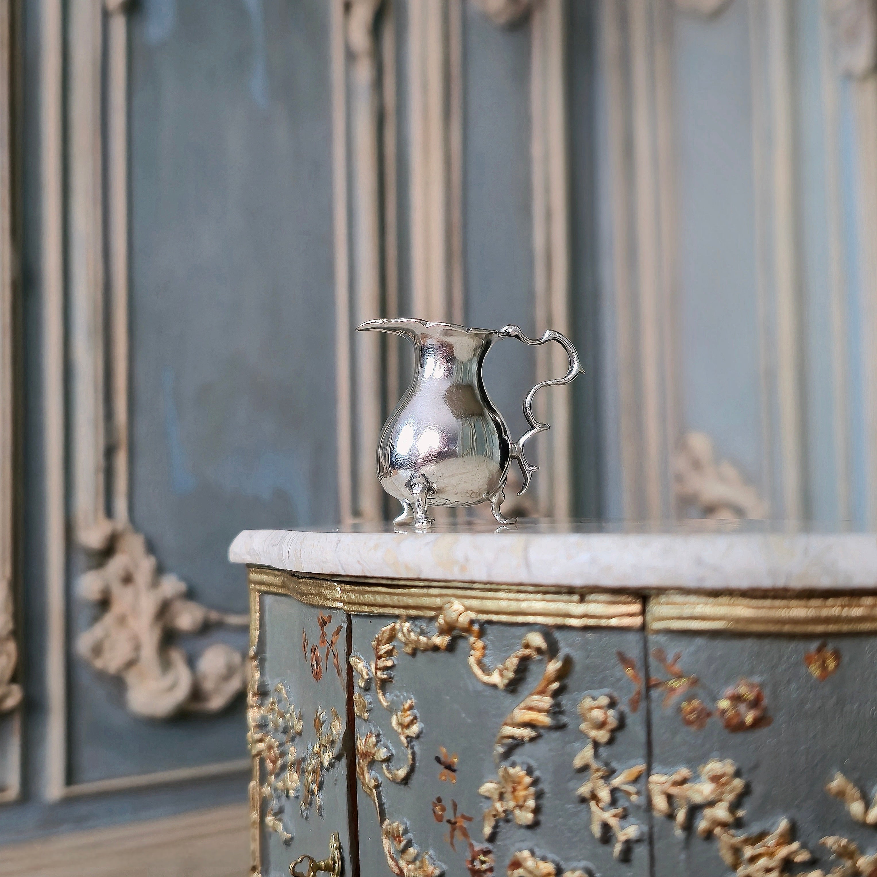 MMA Sterling Silver Georgian-Style Cream Jug with Unique Handle