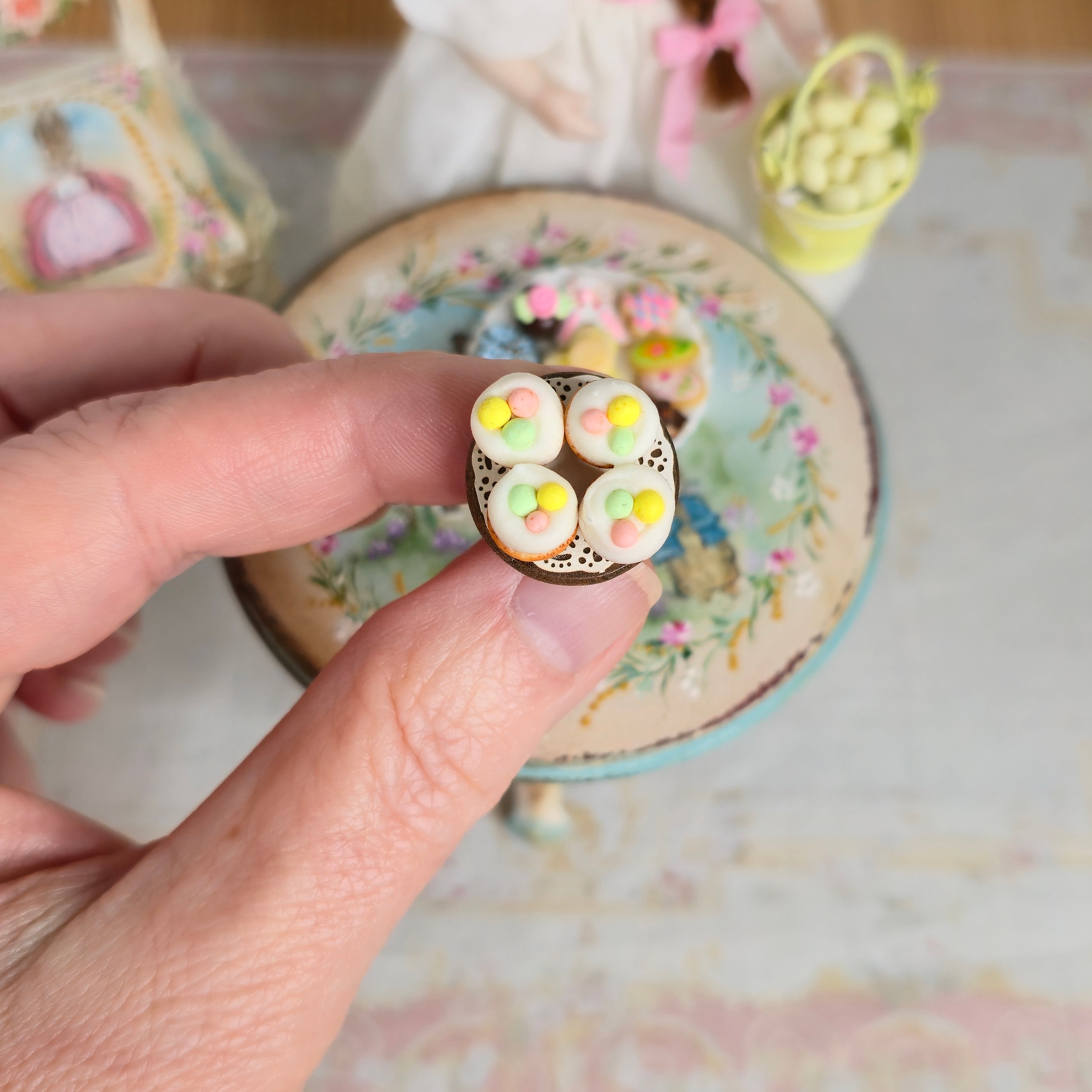 Easter Cupcakes Cookie Plate & Egg Bucket Decor Set Dollhouse Miniature