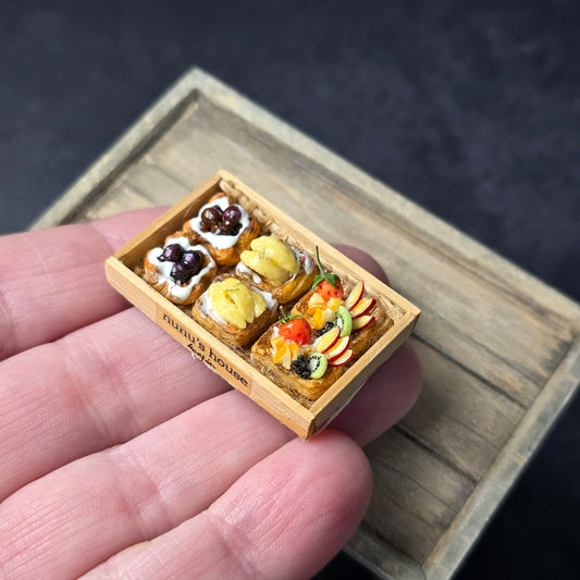 Tomo Tanaka Nunu’s House Fruit Danish Bakery Display Tray Artisan Miniature Food