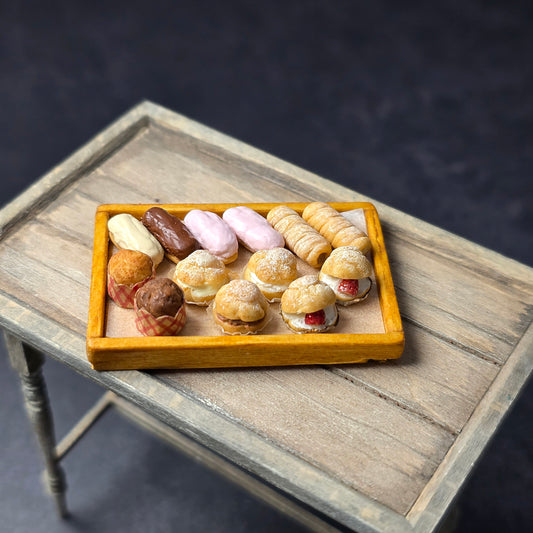 Tomo Tanaka Nunu’s House French Tarts & Pastries Tray Bakery Display Artisan