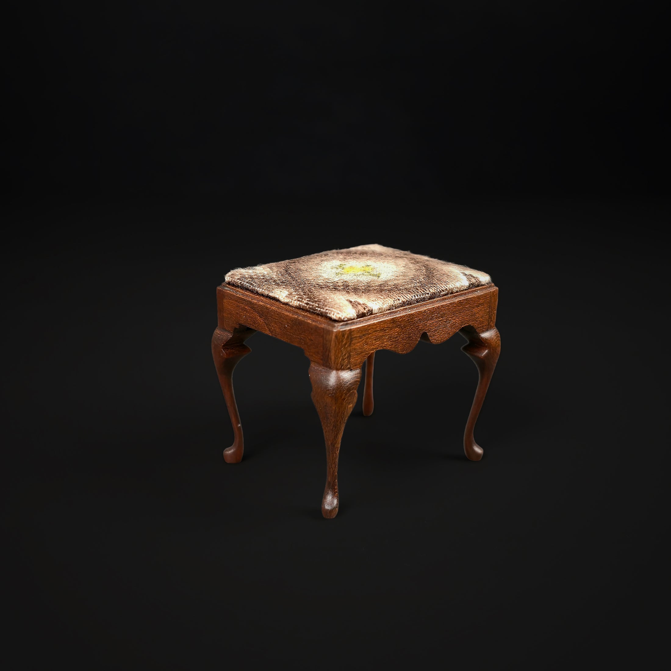 Roger L. Gutheil Queen Anne Embroidered Footstool 1:12 Scale