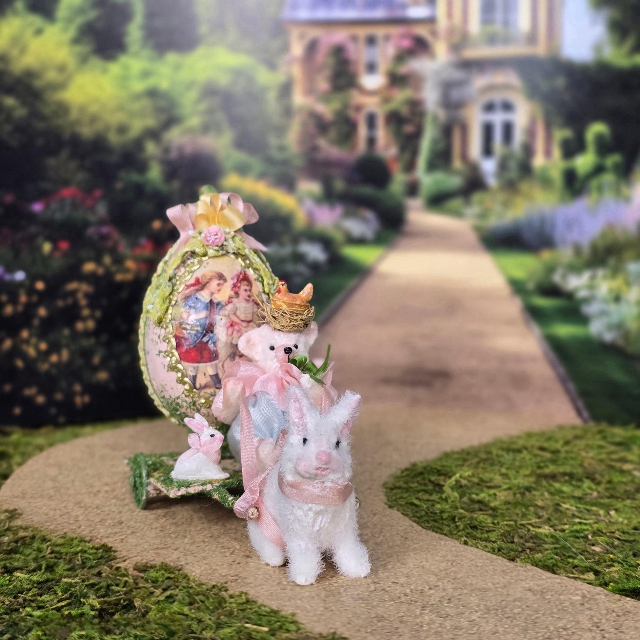Le Coffre d’Emilie Easter Bunny Egg Coach Miniature Vignette