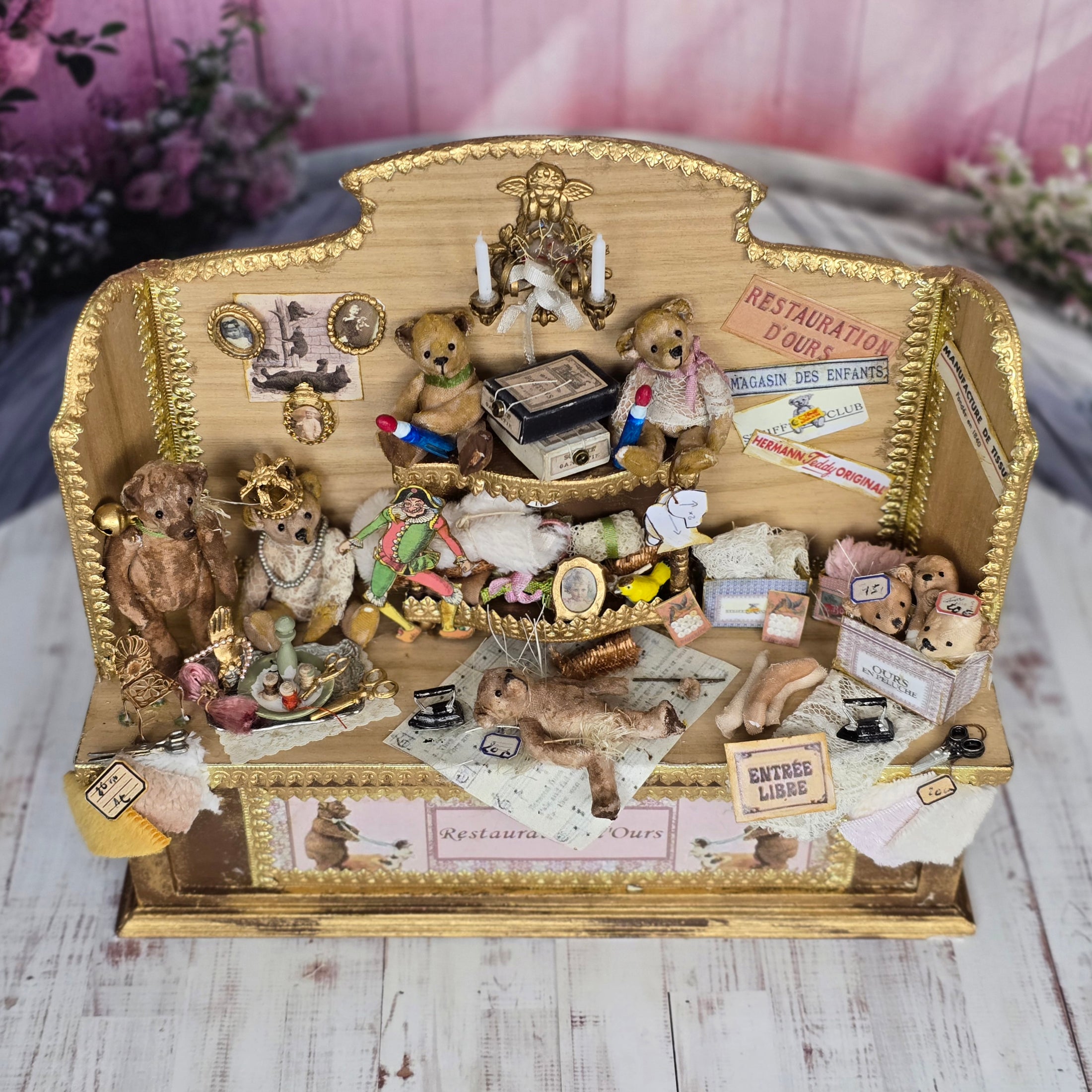 Le Coffre d’Emilie French Teddy Bear Repair Shop Dollhouse Miniature