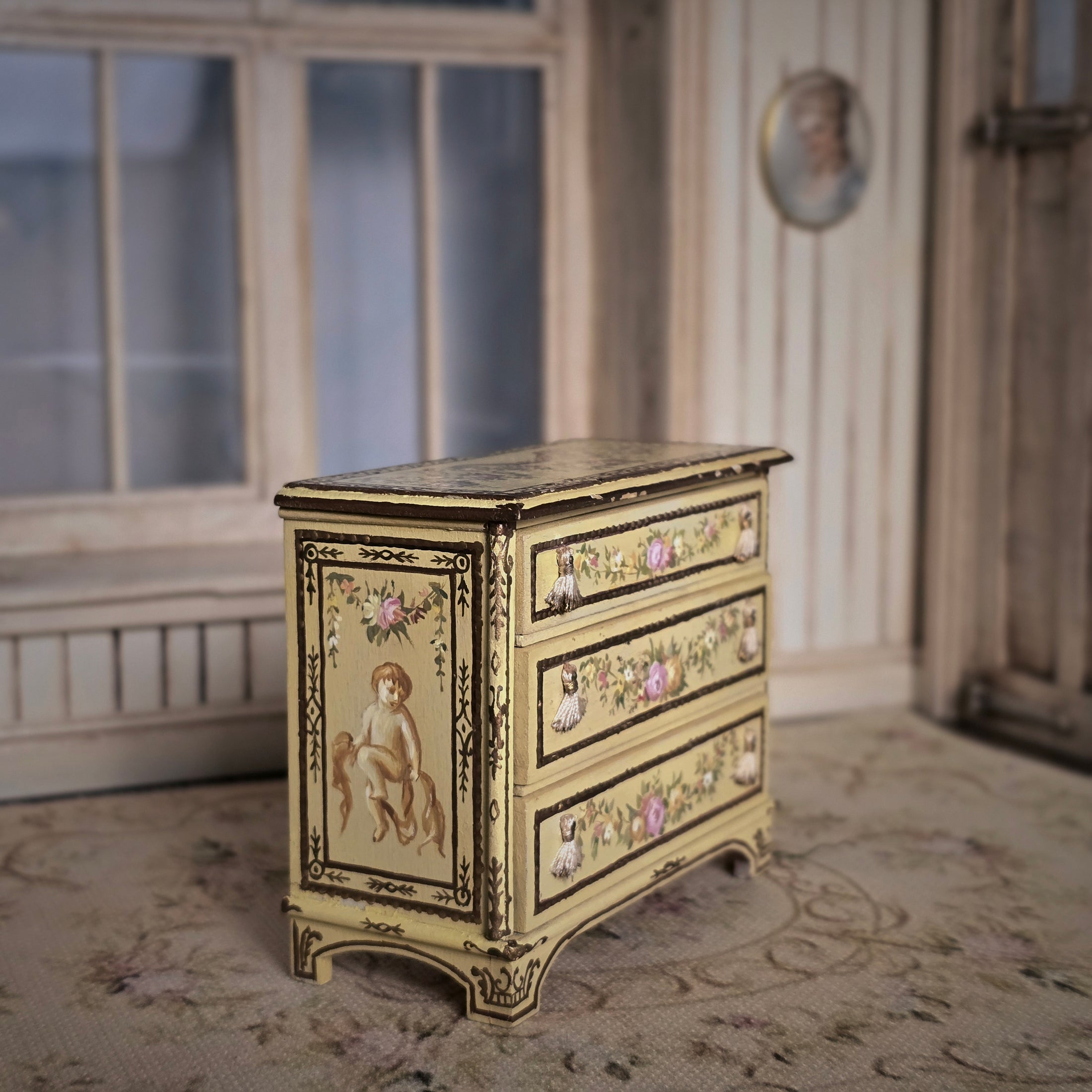 French Hand Painted Miniature Chest with Tassels Renee Isabelle 1:12