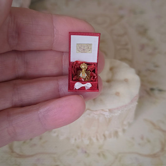 Miniature Perfume Gift Box Dollhouse Accessory Glass Bottle 1:12