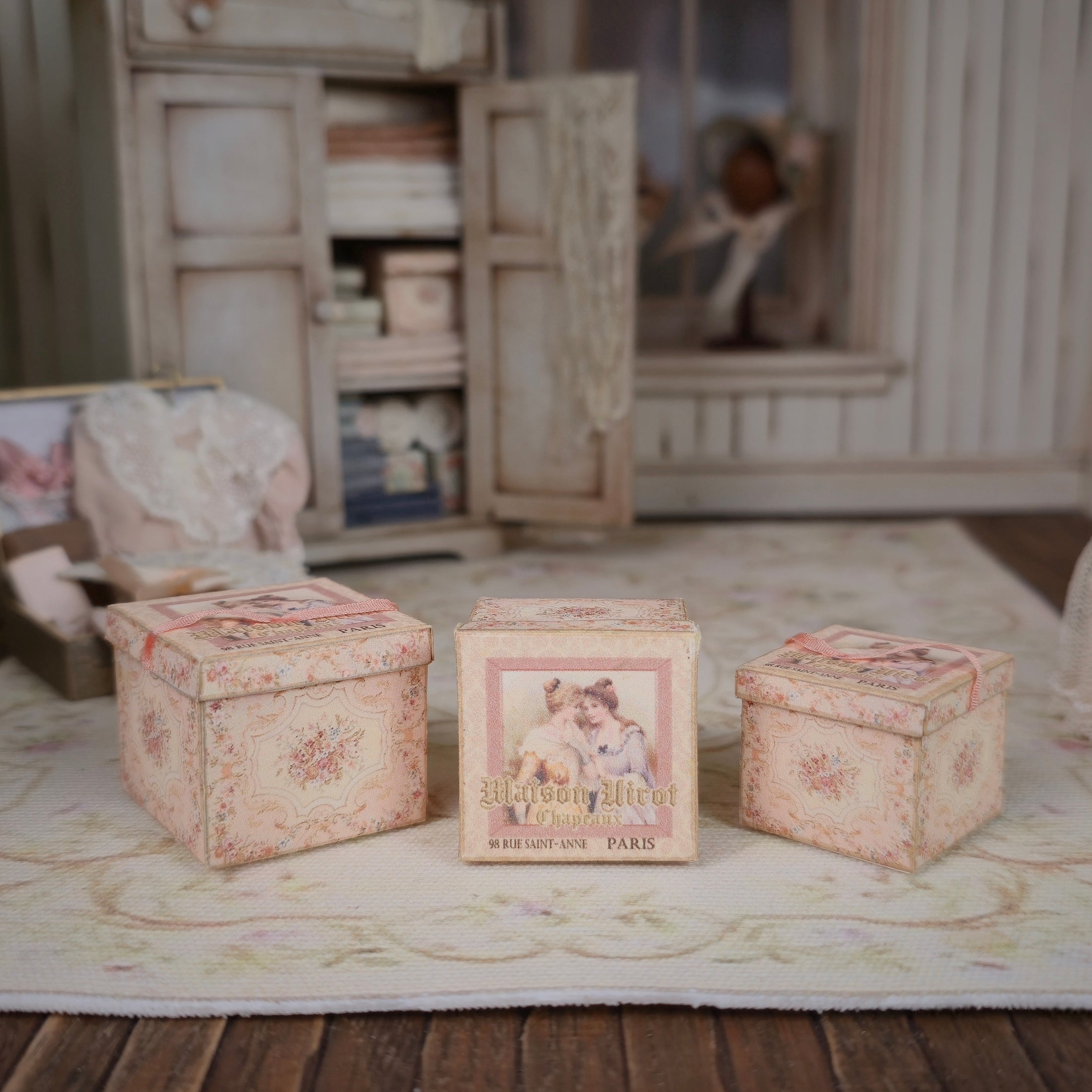 Miniature French Victorian Decorative Boxes Set Janny Warnaar 1:12